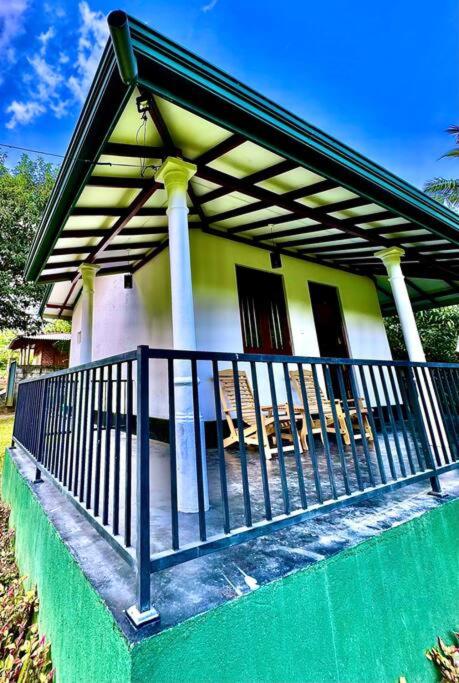 Mango Garden Cottage Tangalle