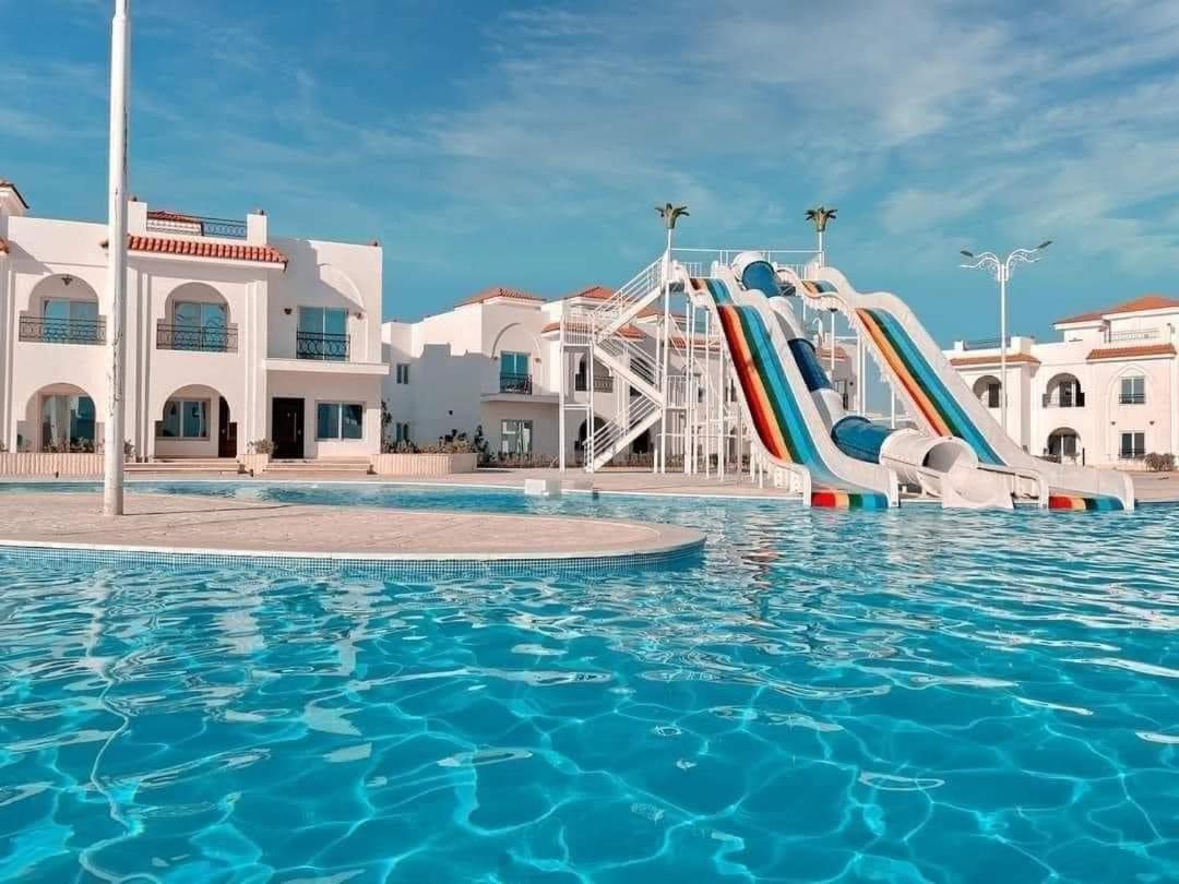 2 BR Downtown Sharm El Sheikh -Free Wi-Fi-Beach Access view 4