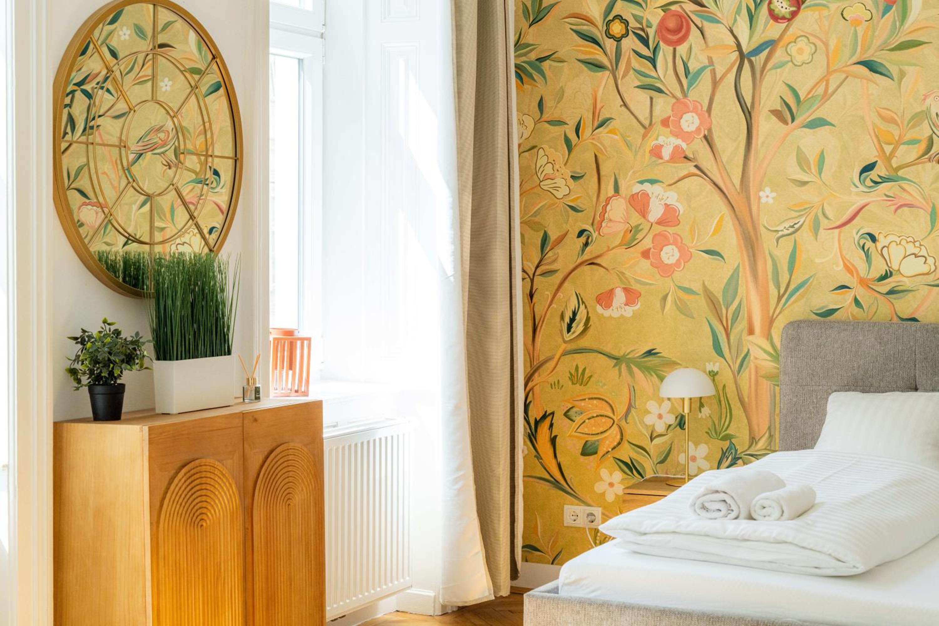 Franz-Josef City Apartment is Calling - by 4ty3 Apartments