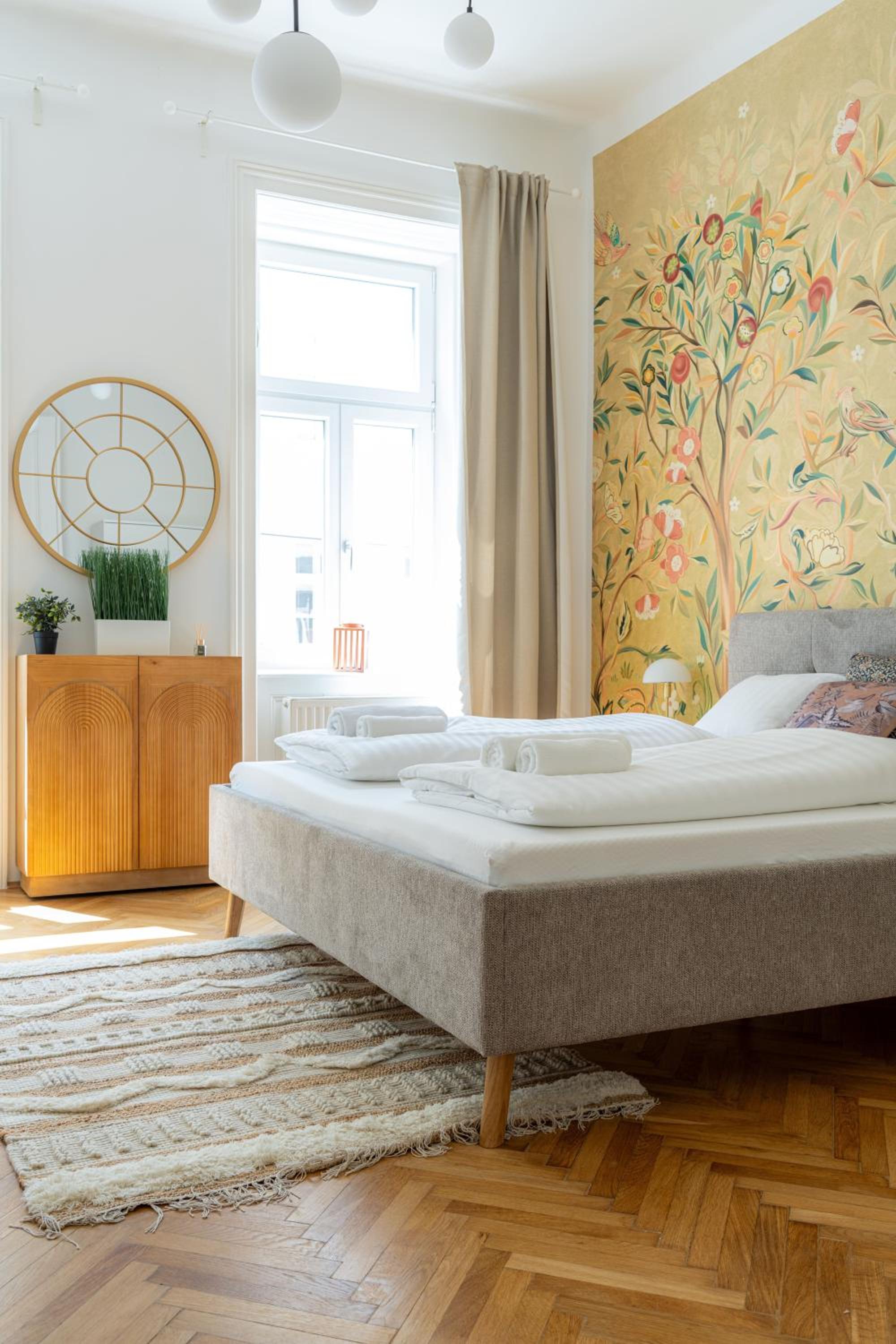 Franz-Josef City Apartment is Calling - by 4ty3 Apartments