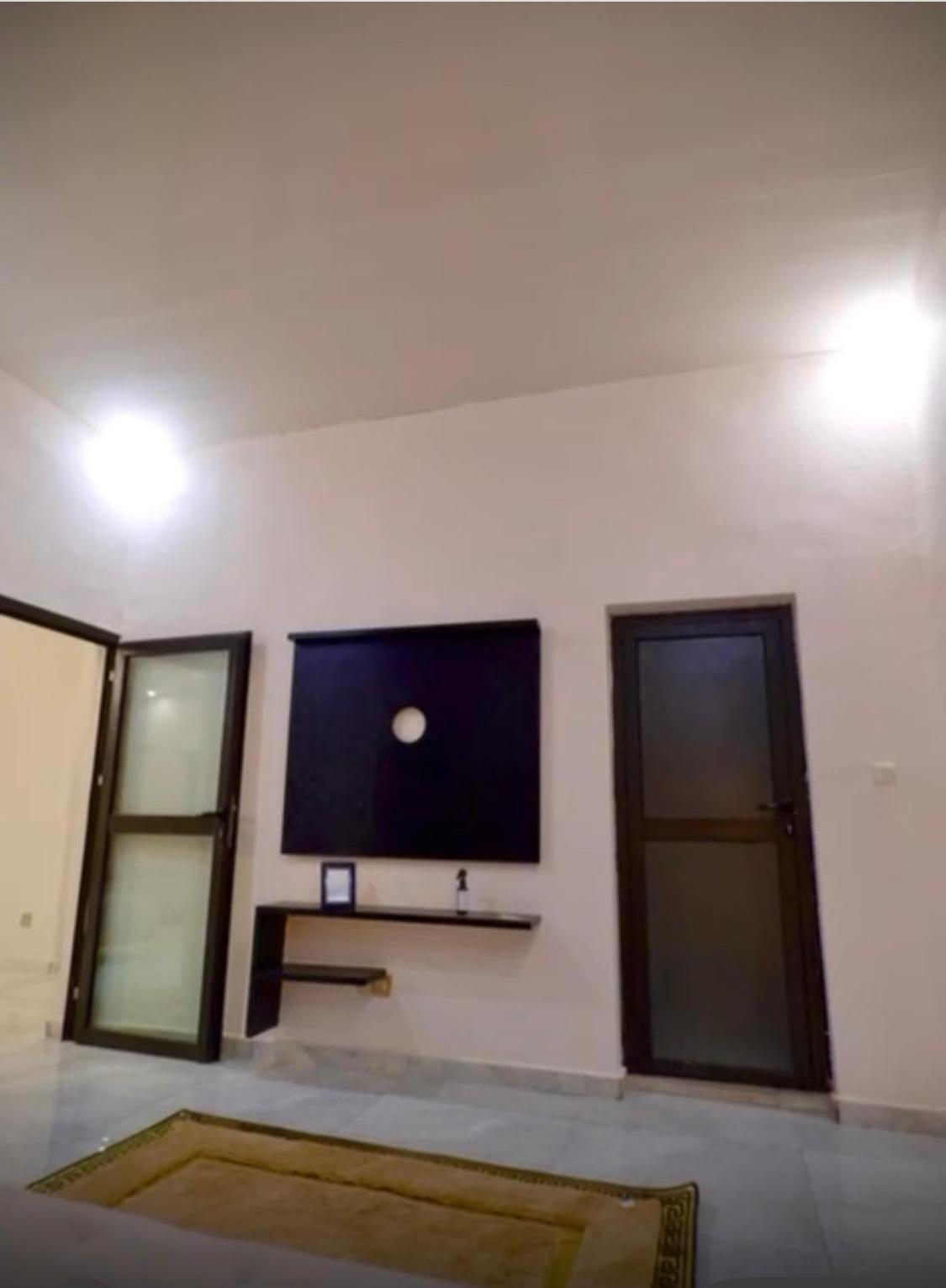 Appartement Terrasse Spacieux en Centre-Ville