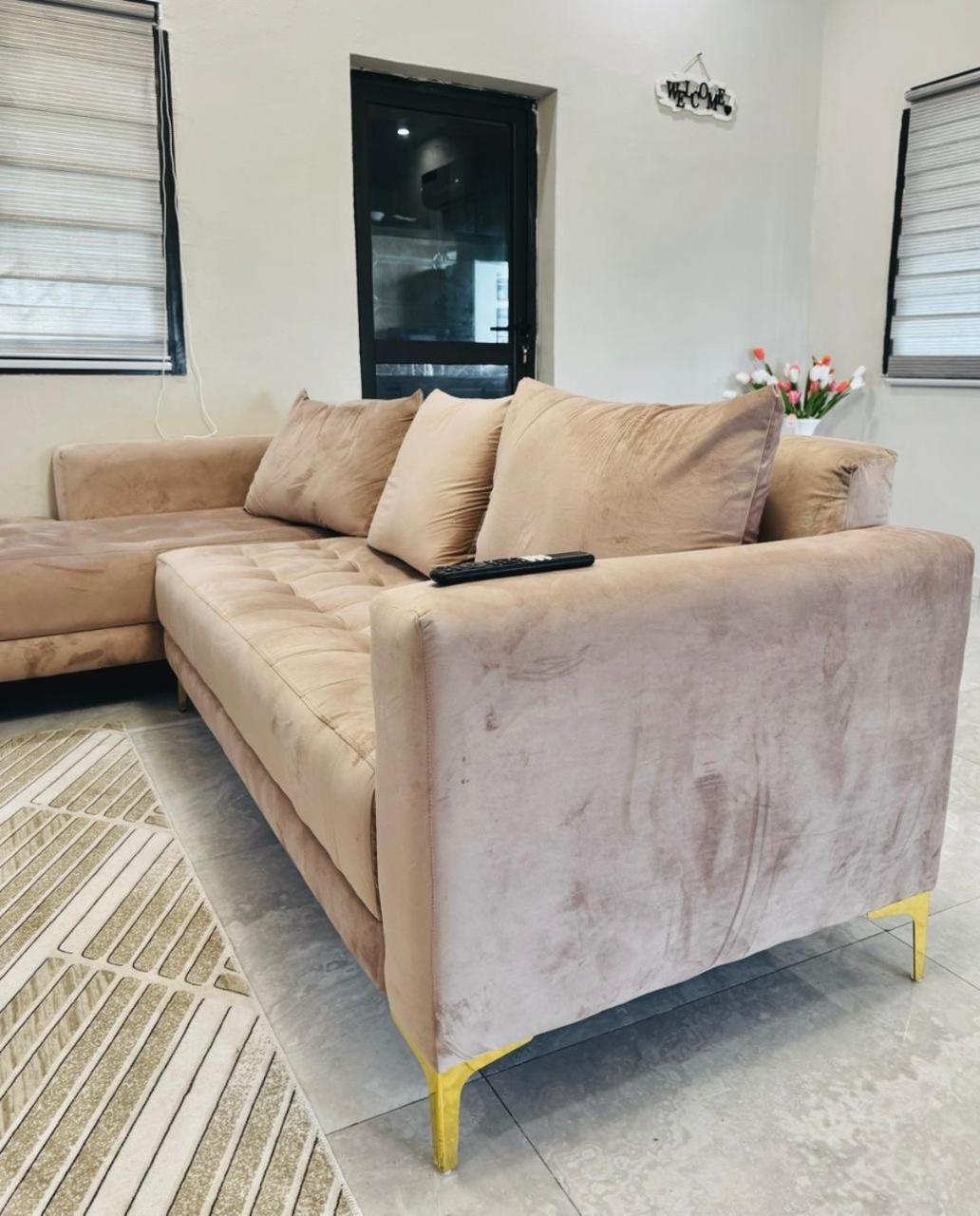 Appartement Terrasse Spacieux en Centre-Ville