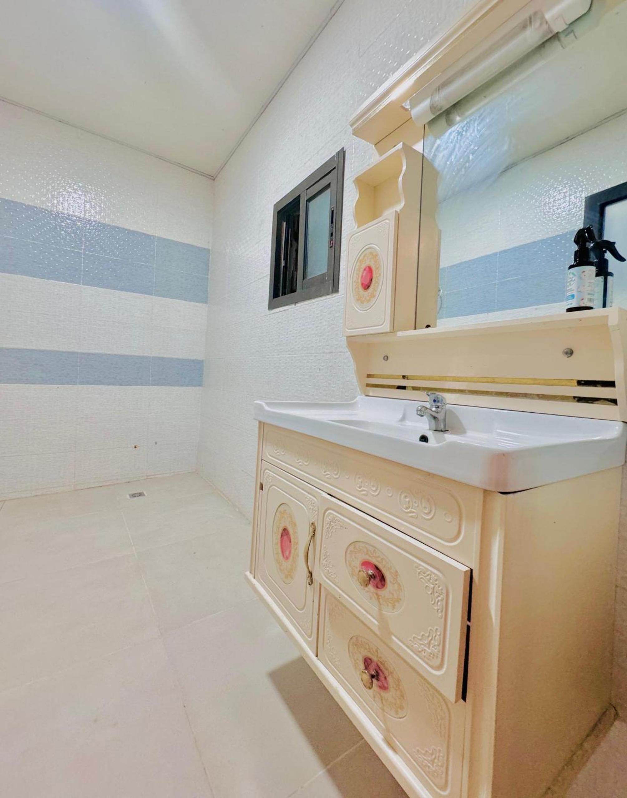 Appartement Terrasse Spacieux en Centre-Ville