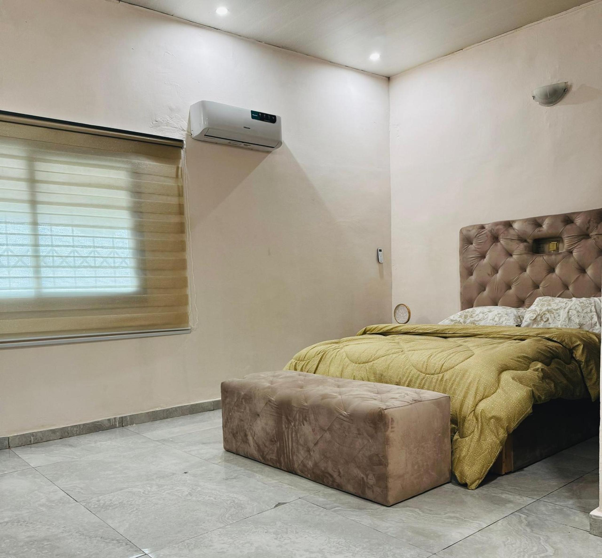 Appartement Terrasse Spacieux en Centre-Ville
