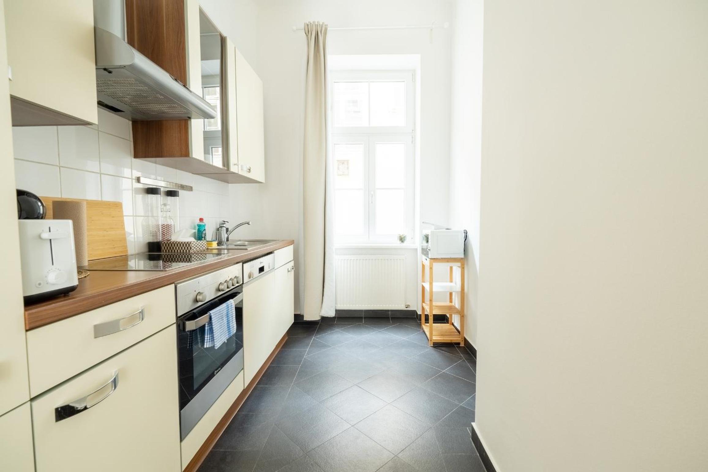 Franz-Josef City Apartment is Calling - by 4ty3 Apartments