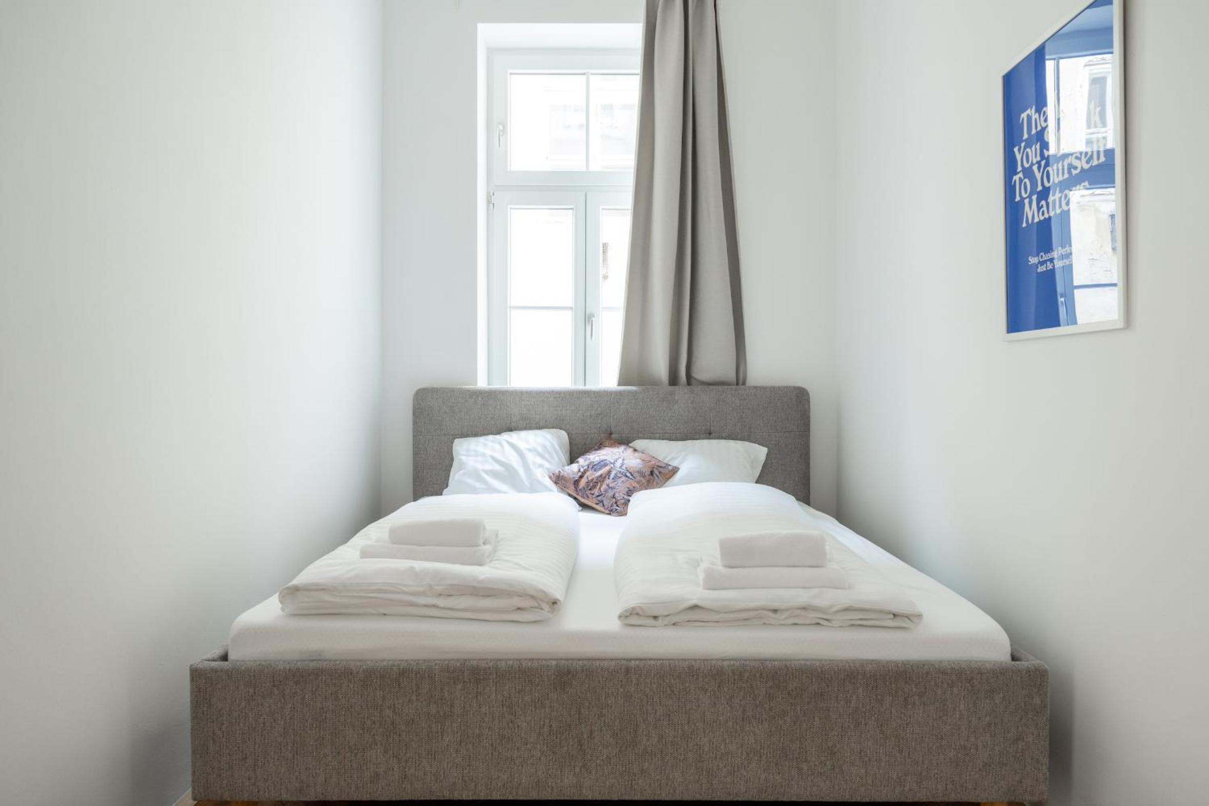 Franz-Josef City Apartment is Calling - by 4ty3 Apartments