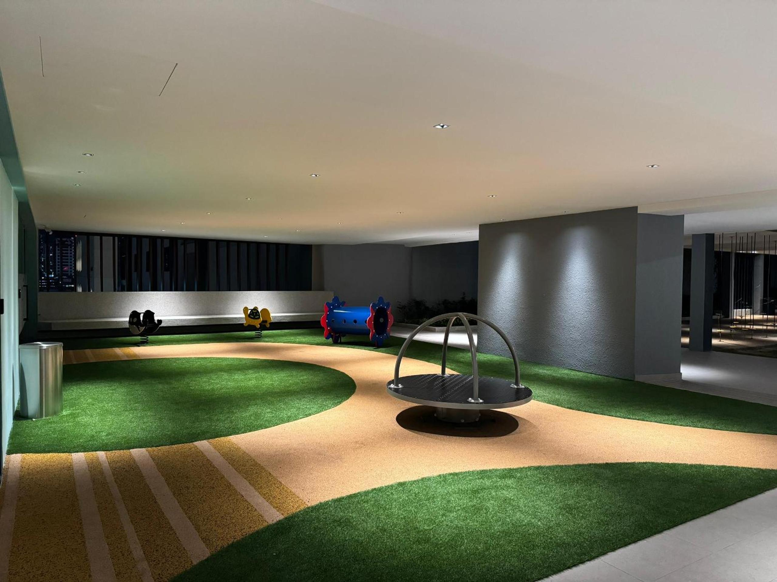 SVT Sunway Velocity Studio 2pax MRT LRT TRX Cheras Kuala Lumpur