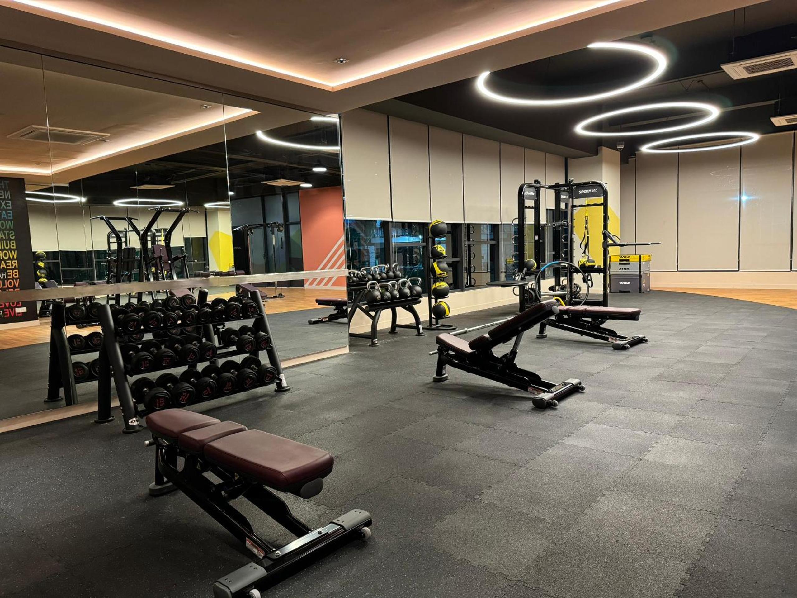 SVT Sunway Velocity Studio 2pax MRT LRT TRX Cheras Kuala Lumpur