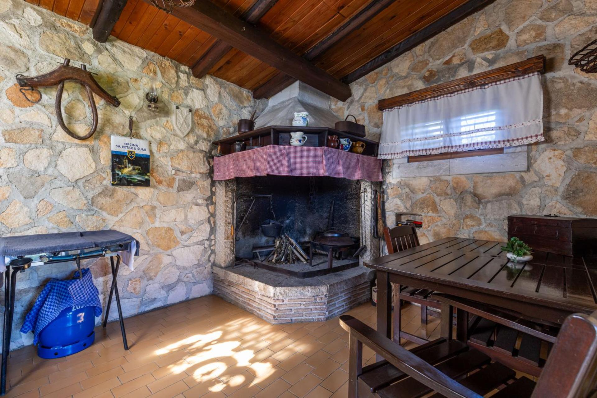 Villa Miranda in heart of Istria view 5