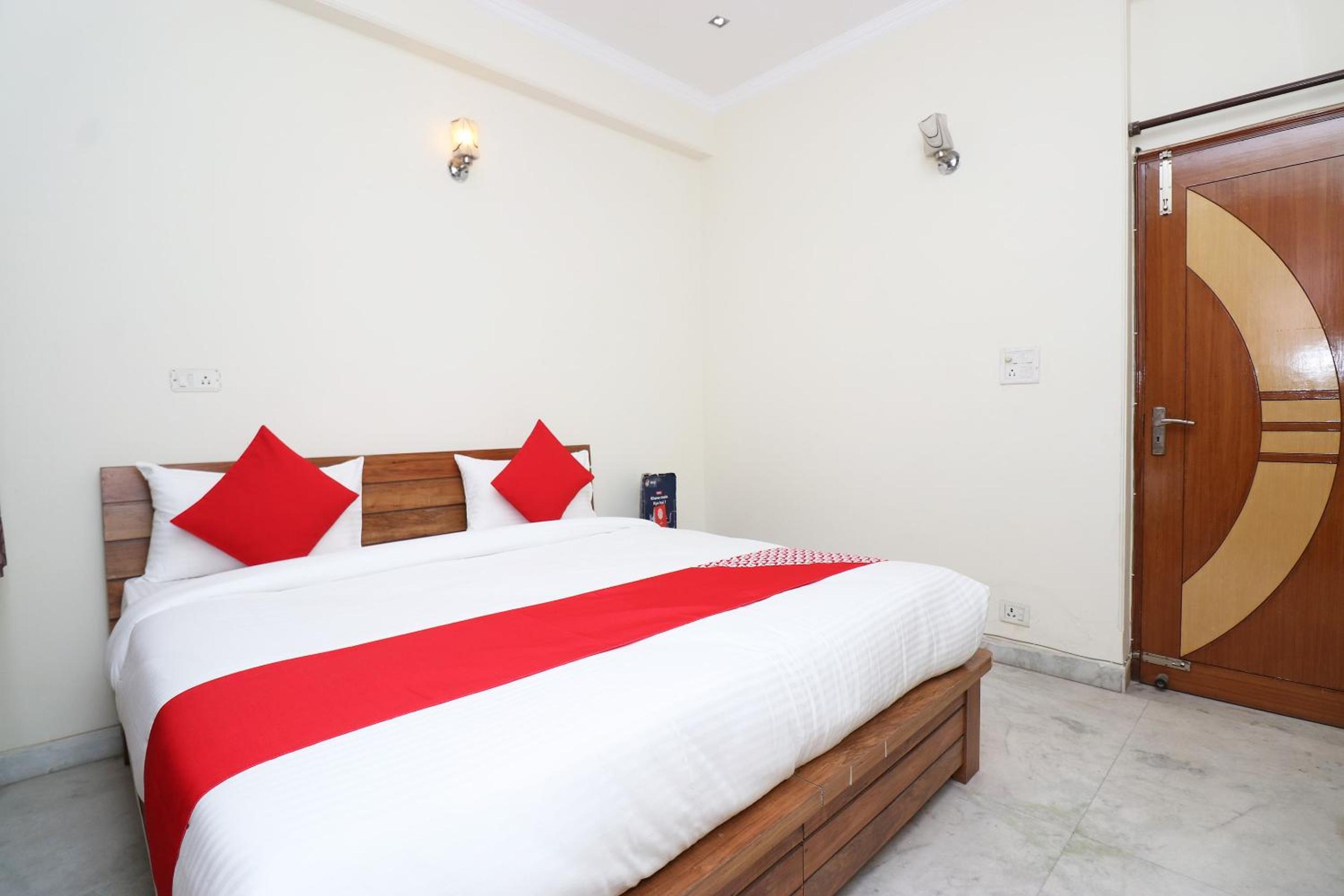 Hotel O Blue Heaven Near Omaxe Celebration Mall view 3