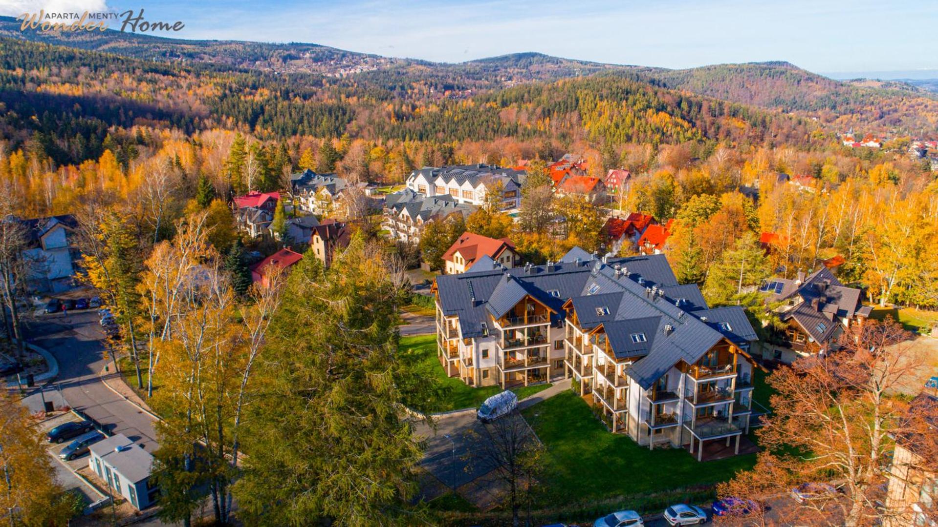 Wonder Home - Apartament z balkonem z widokiem na góry, blisko szlaków, w spokojnej części Karpacza