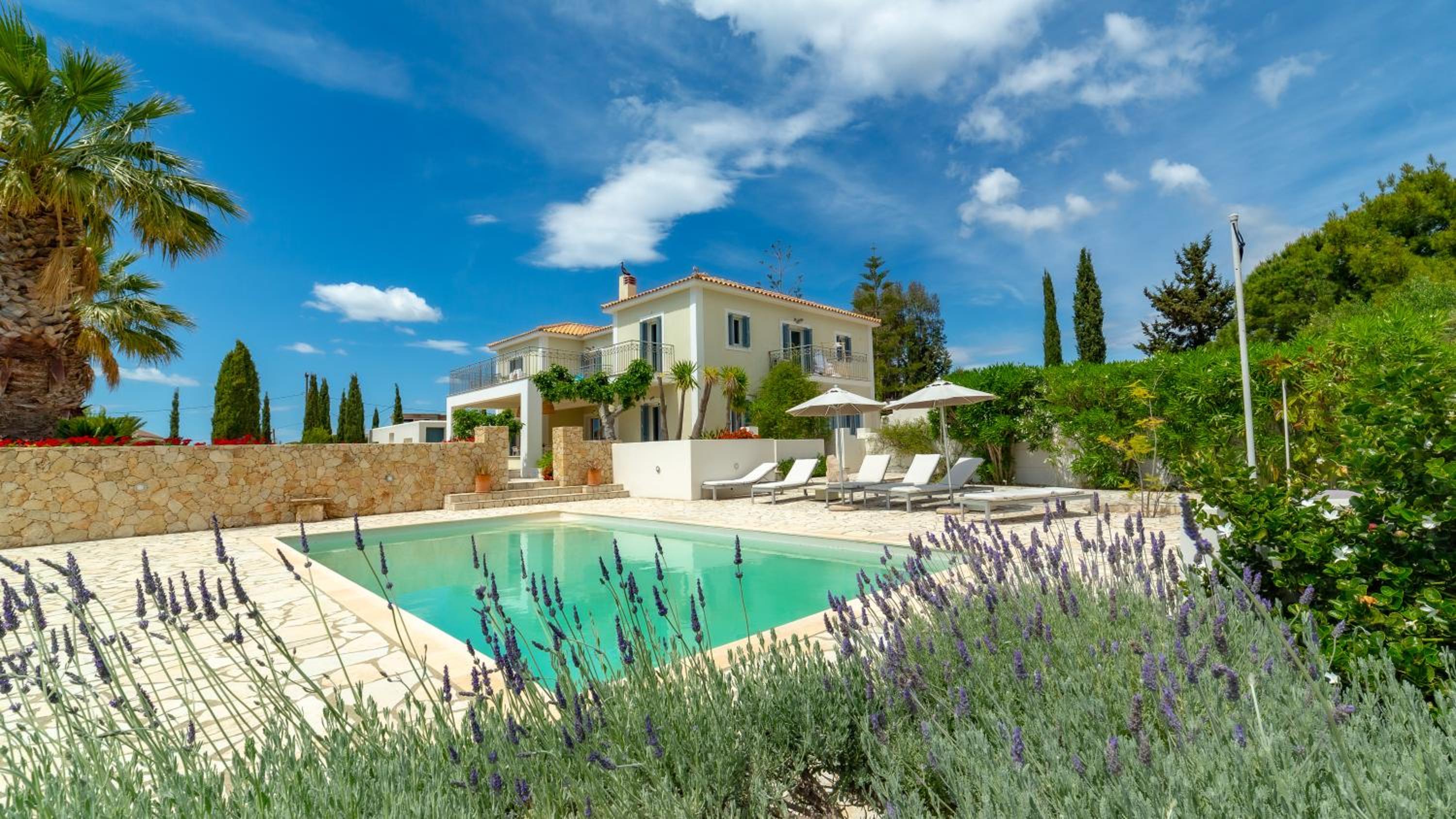 Bel Air Villa with pool by JJ Hospitality