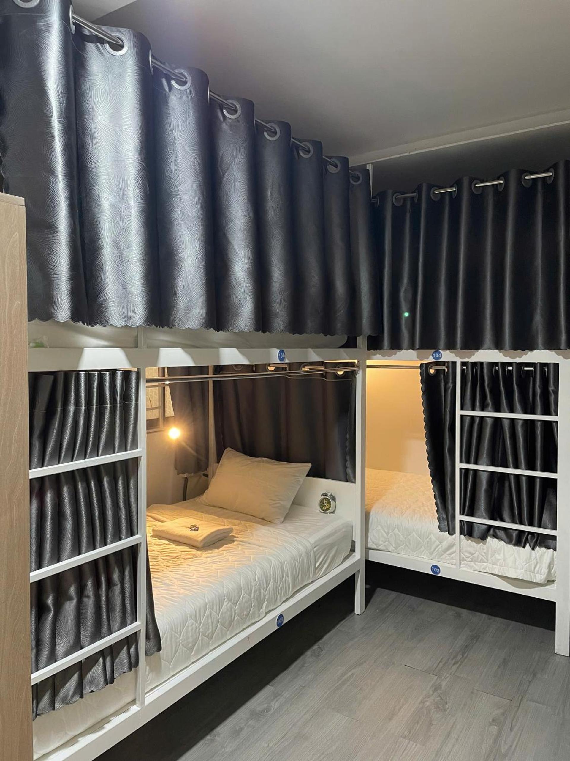 Saigon Style Hostel & Cafe