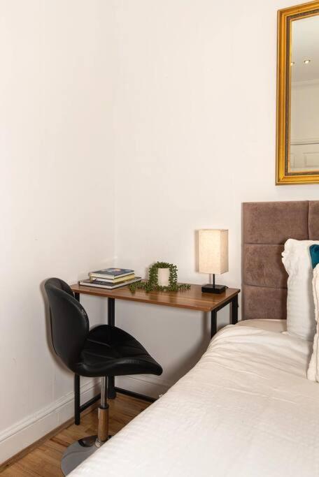 Discover London Central 2 Bedroom in Kensington