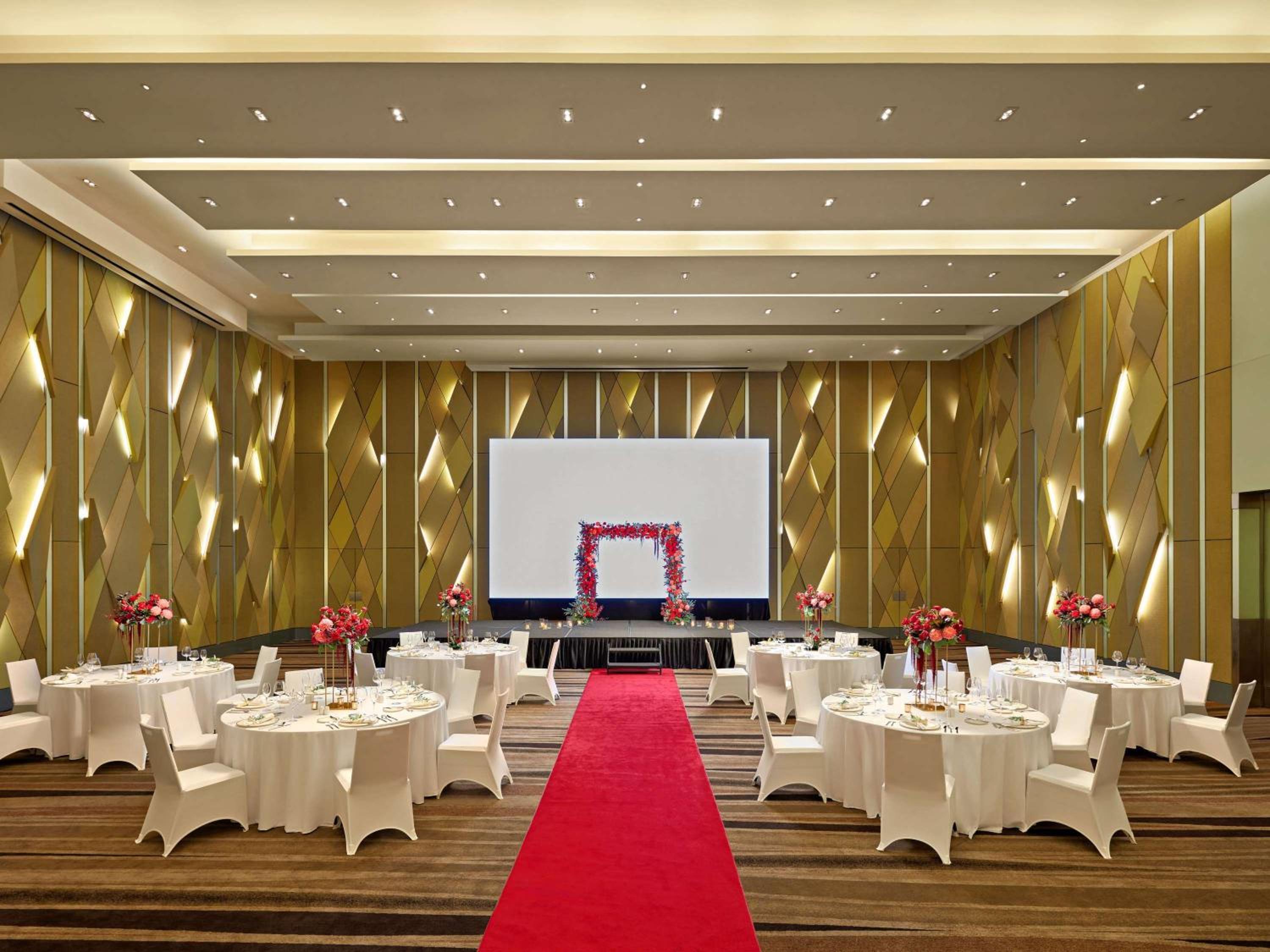Novotel Danang Premier Han River 13