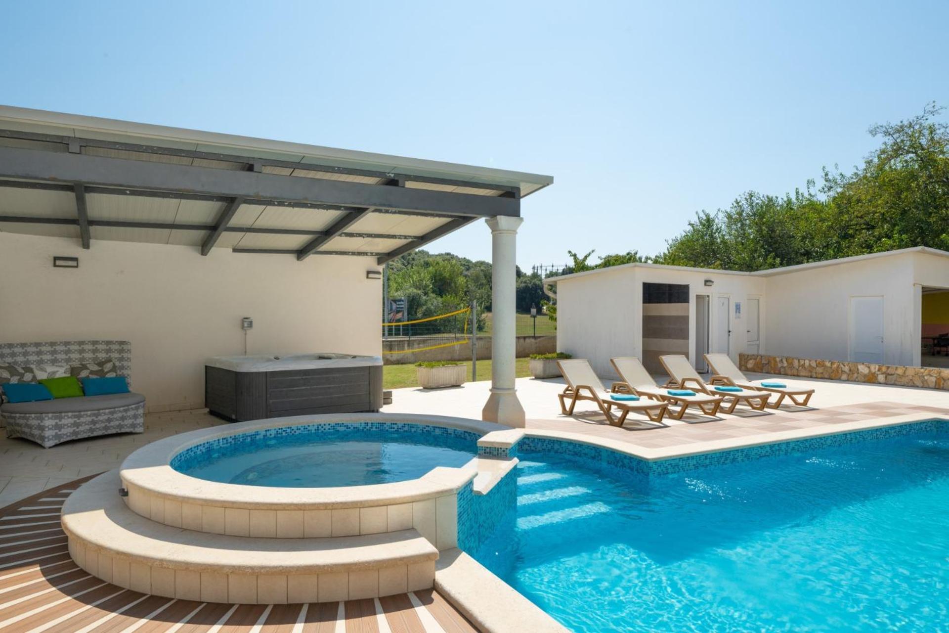 Villa LeaLeana in Pula,Istrien view 4