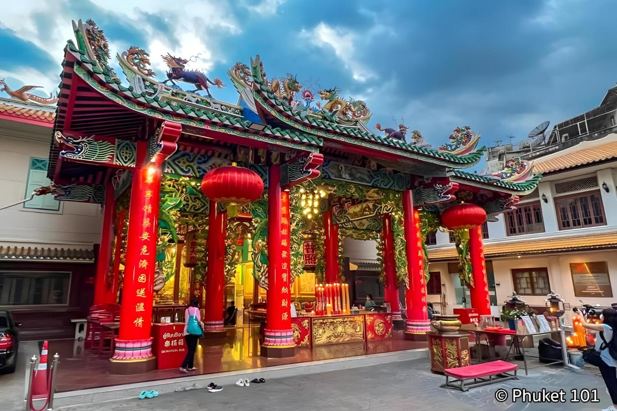 XX Hidden Dragon Yaowarat Road ถนนเยาวราช