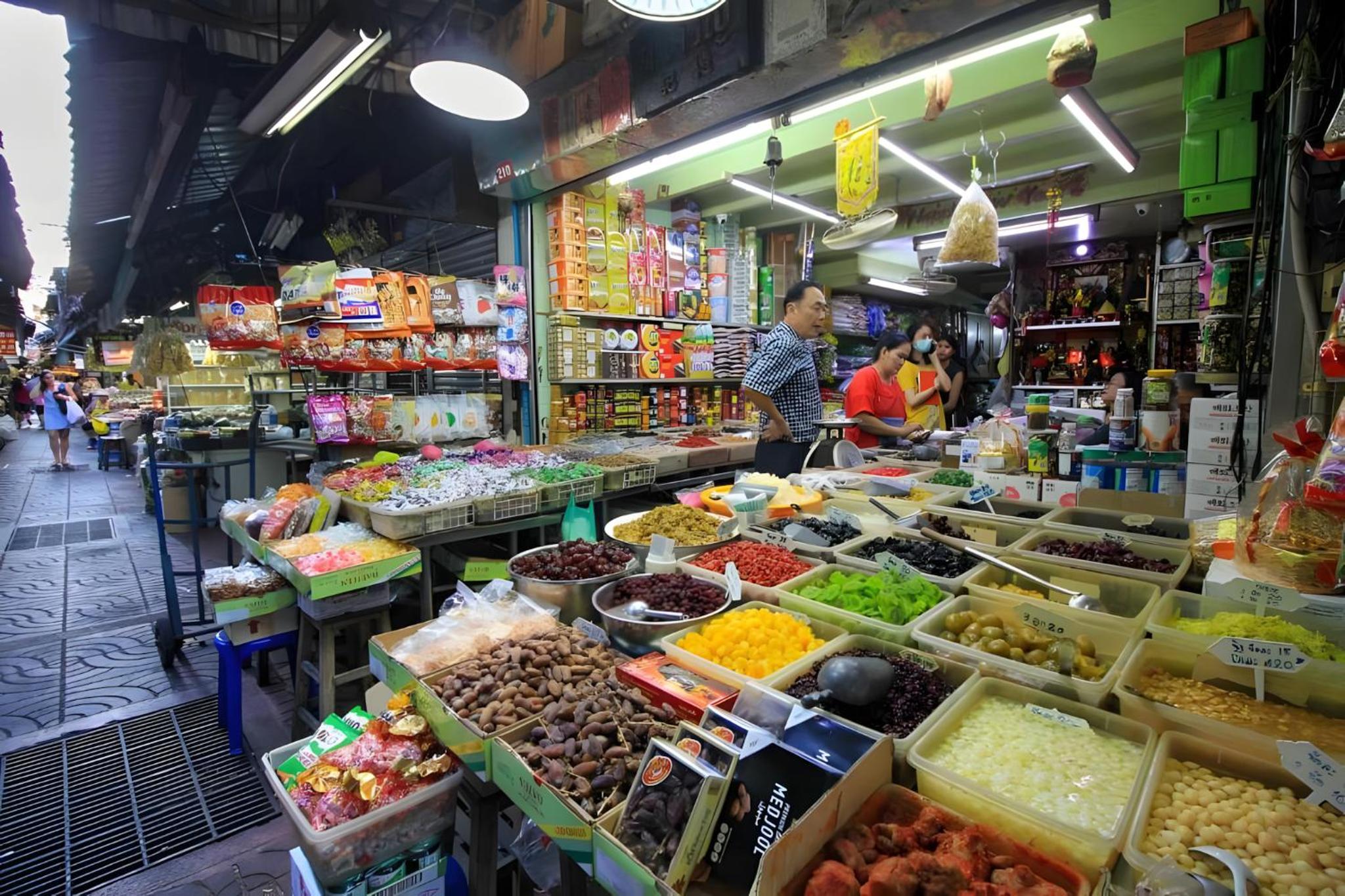 XX Hidden Dragon Yaowarat Road ถนนเยาวราช