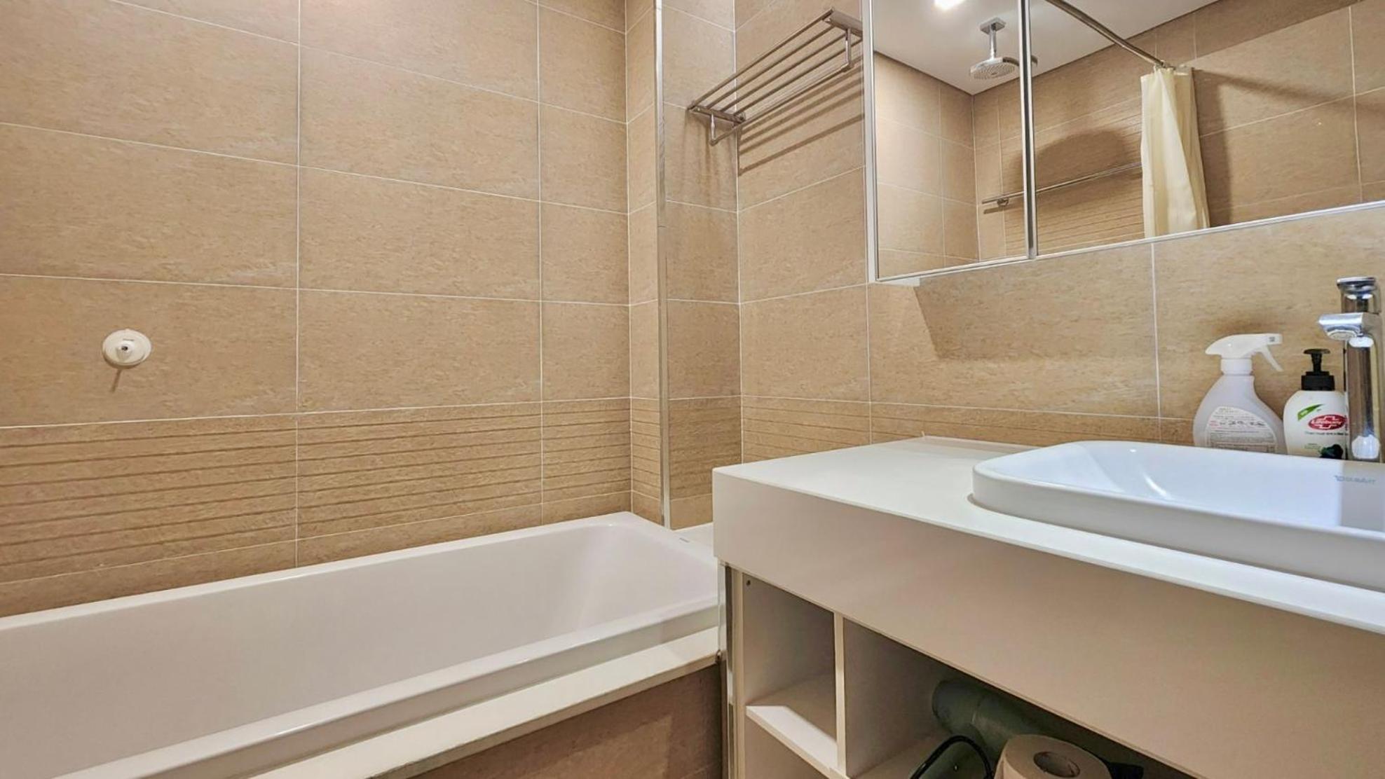 Vinhomes Metropolis Residence
