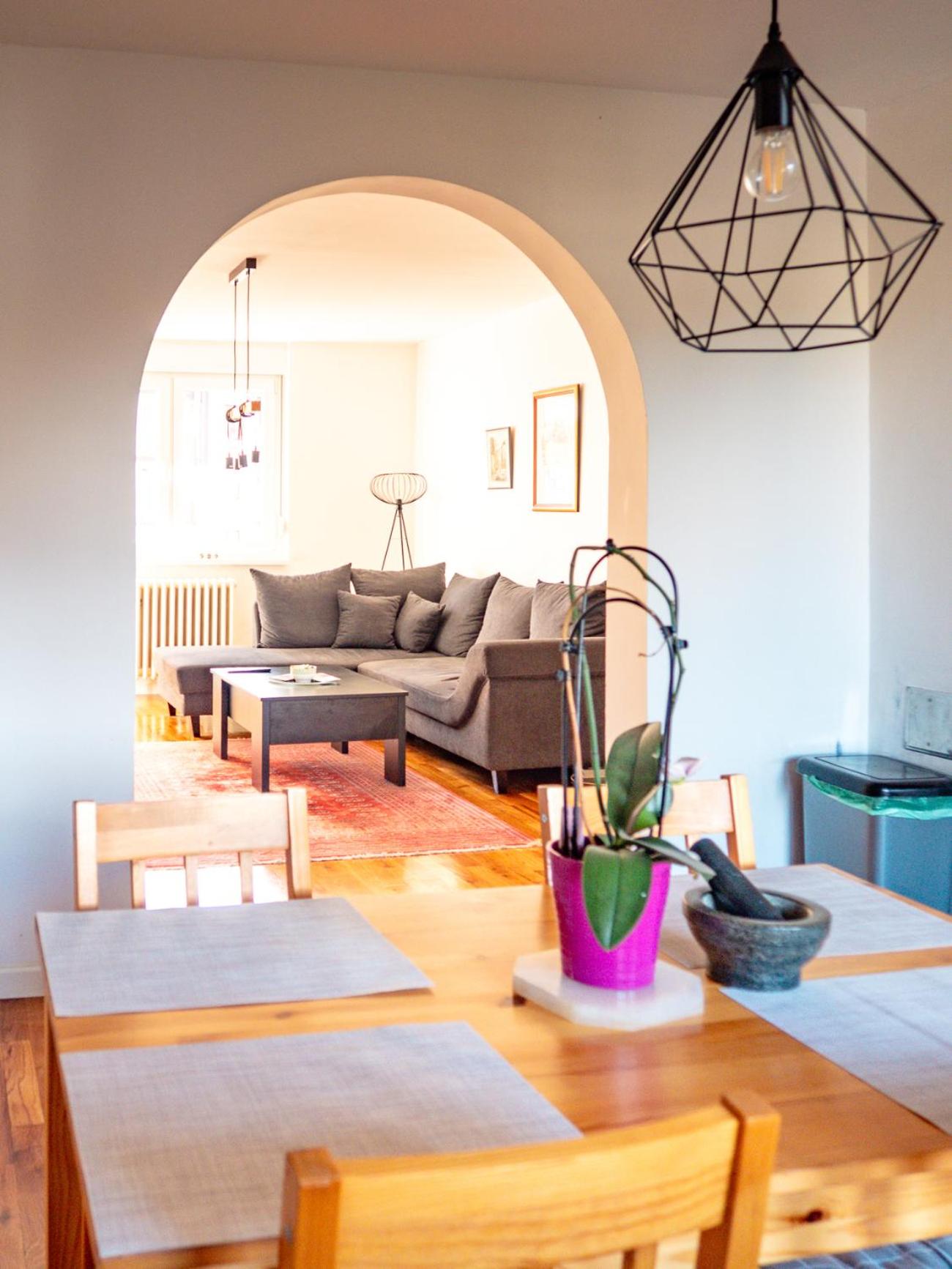 Spacious Cozy Cheyf
