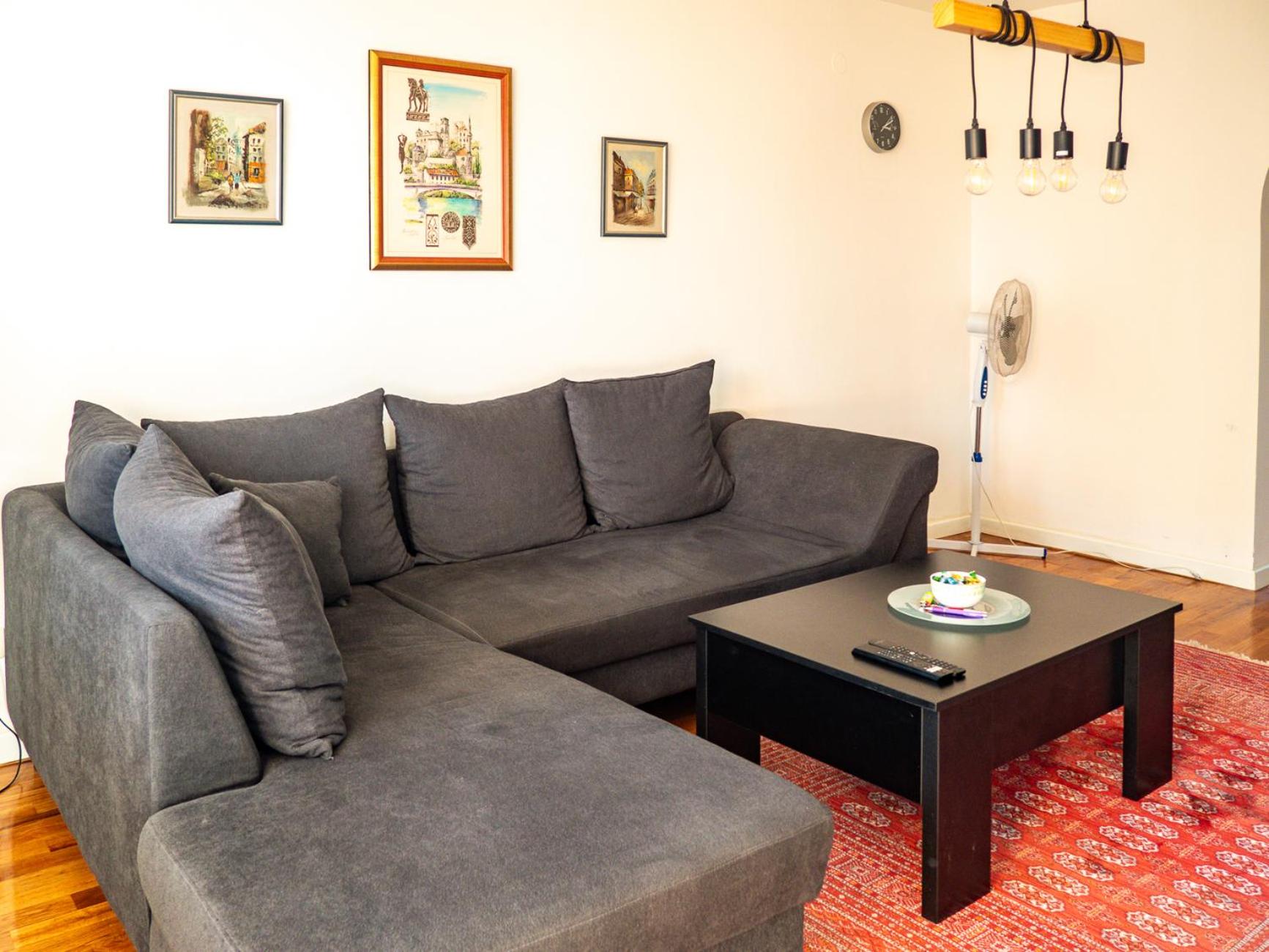 Spacious Cozy Cheyf