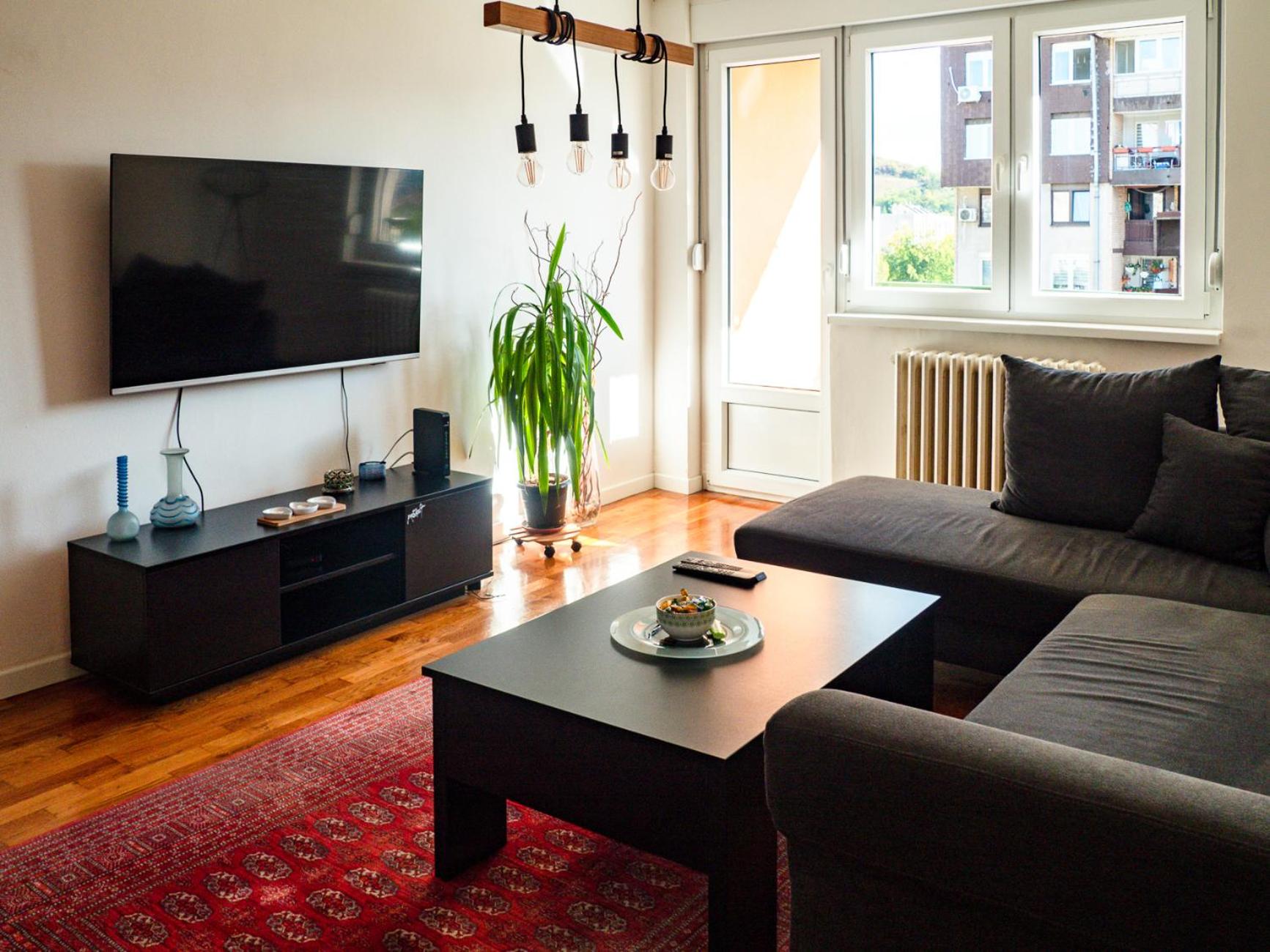 Spacious Cozy Cheyf