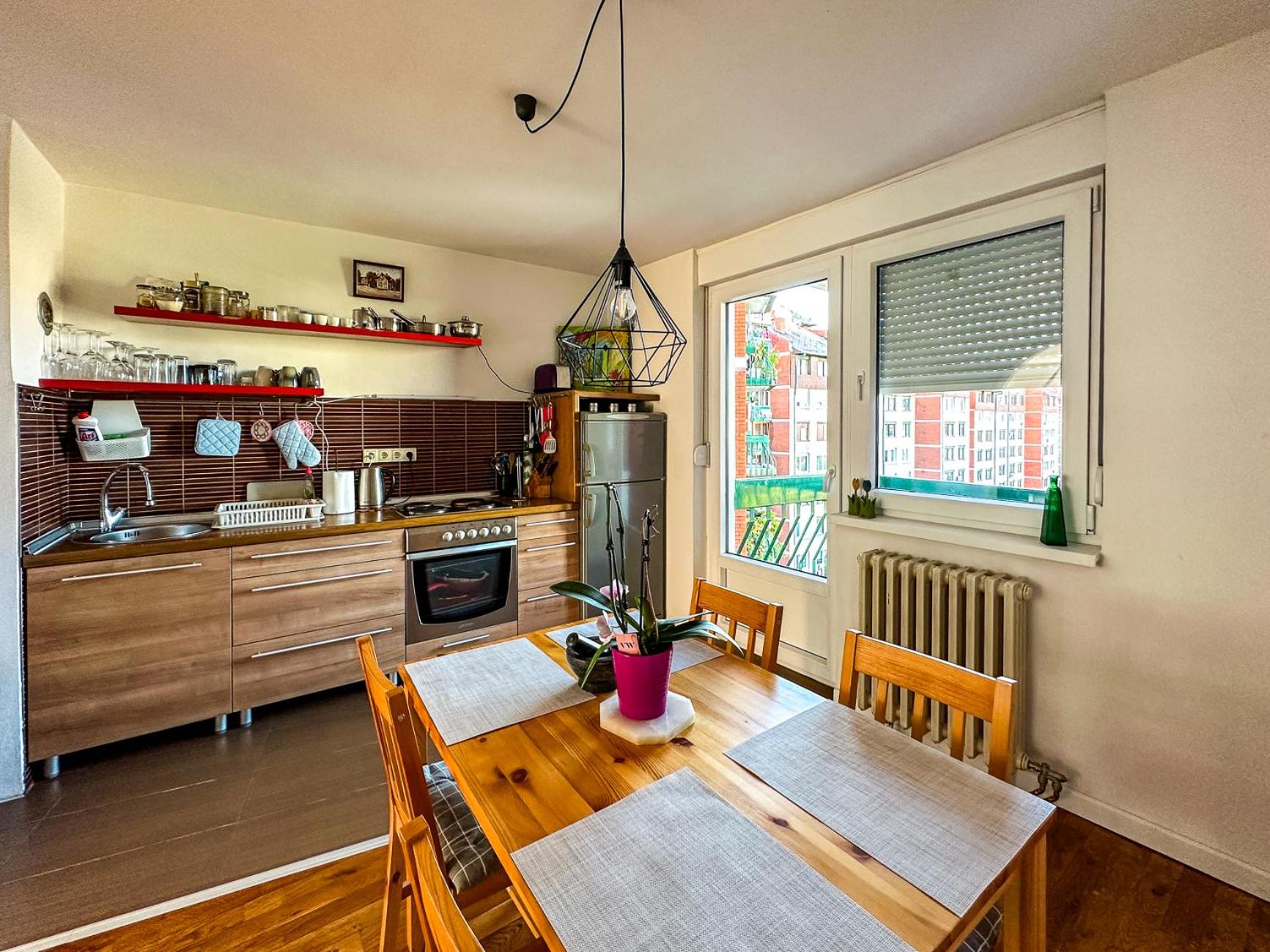 Spacious Cozy Cheyf