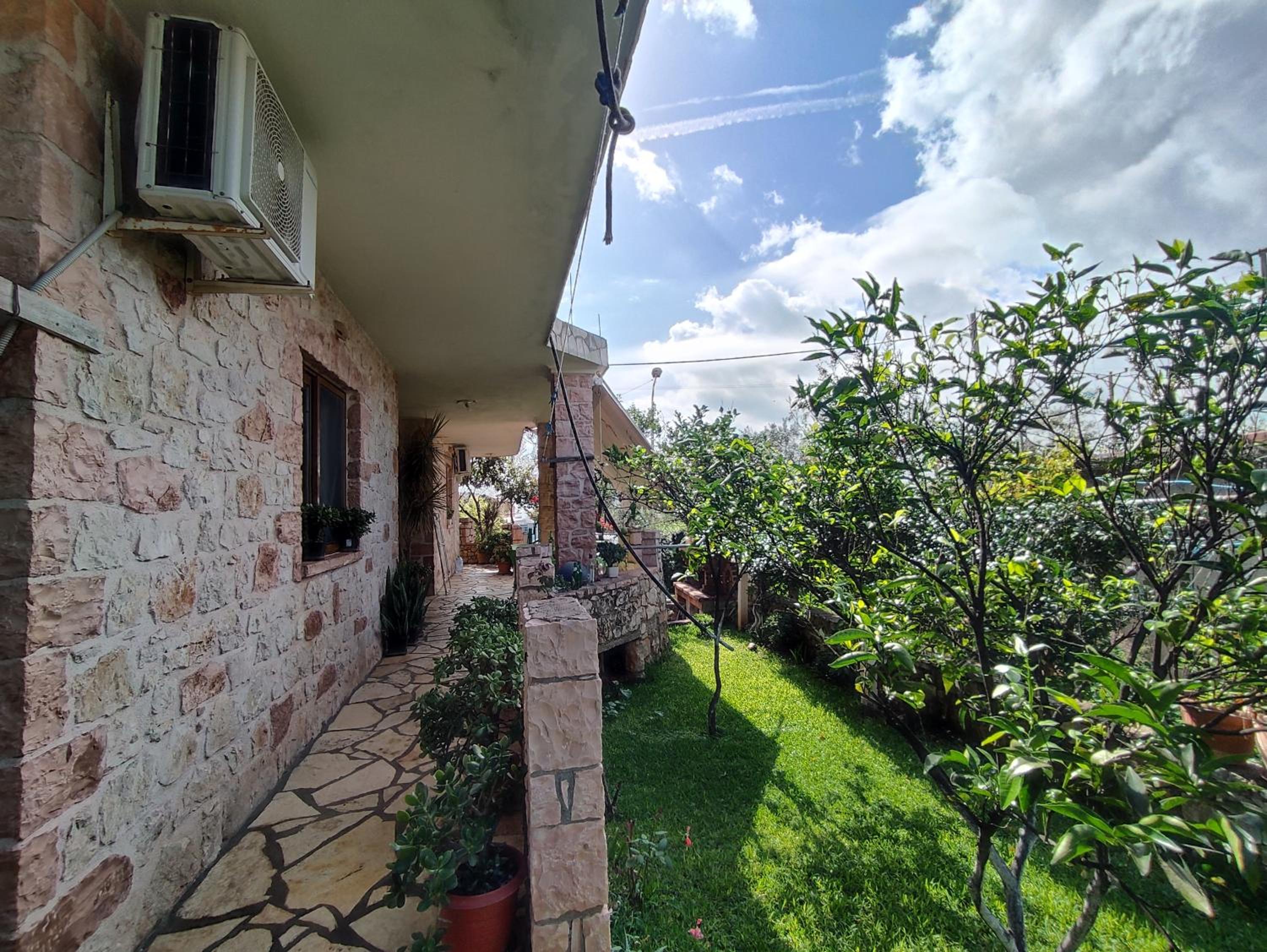 Vila Redstone Apartment ksamil