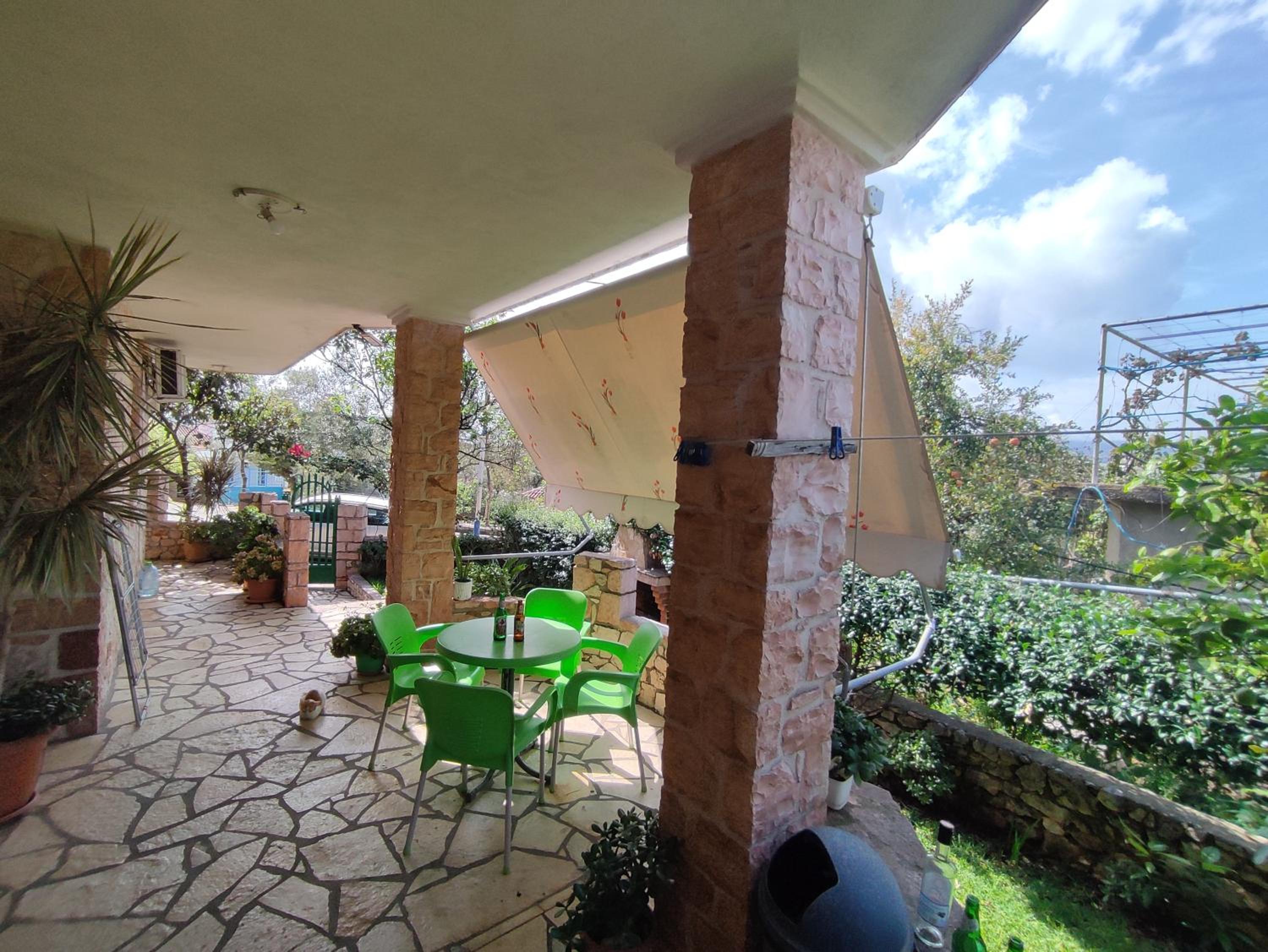 Vila Redstone Apartment ksamil