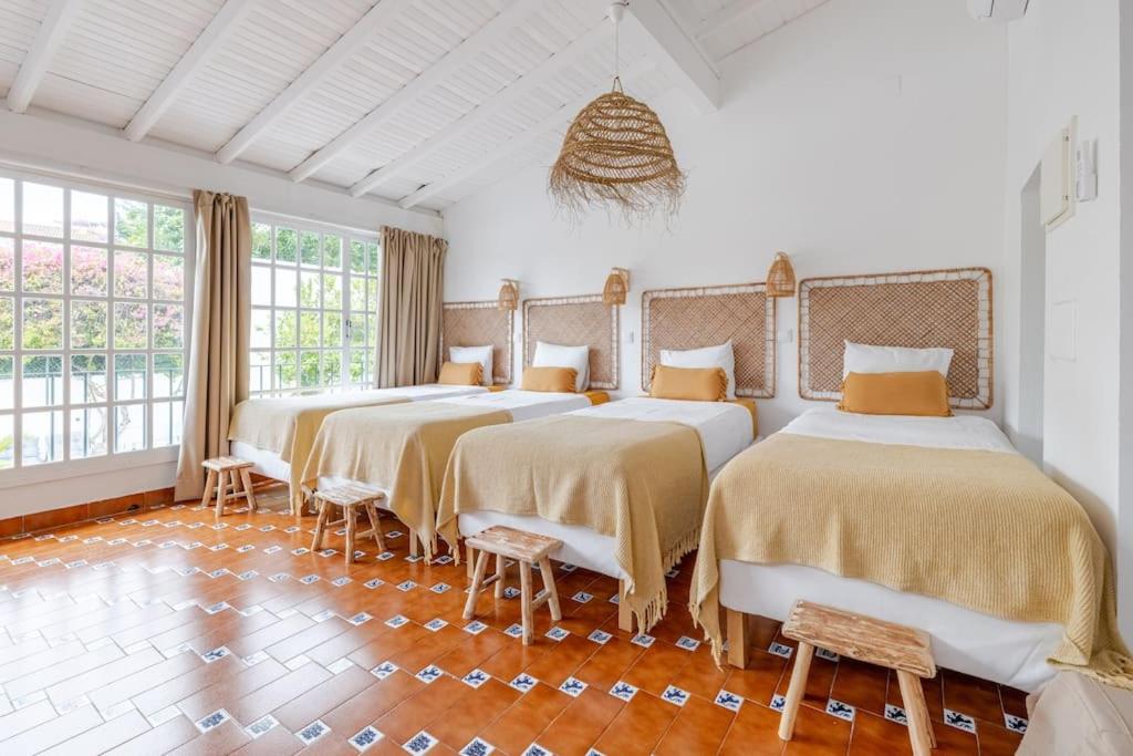 Lx Villa -10m to downtown up to14 ppl,heatable pool and lift view 3
