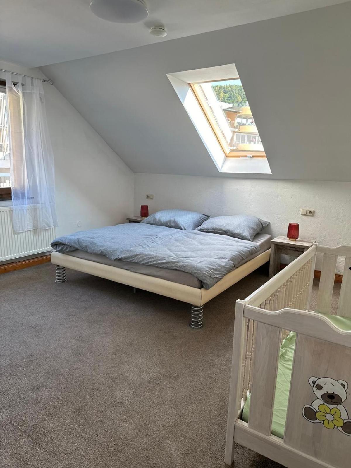 Ferienwohnung Böhrer im schönen Leinleitertal