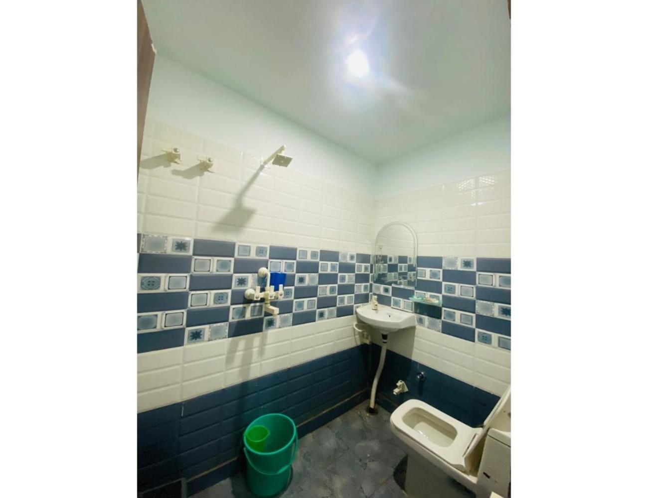 Photo 16