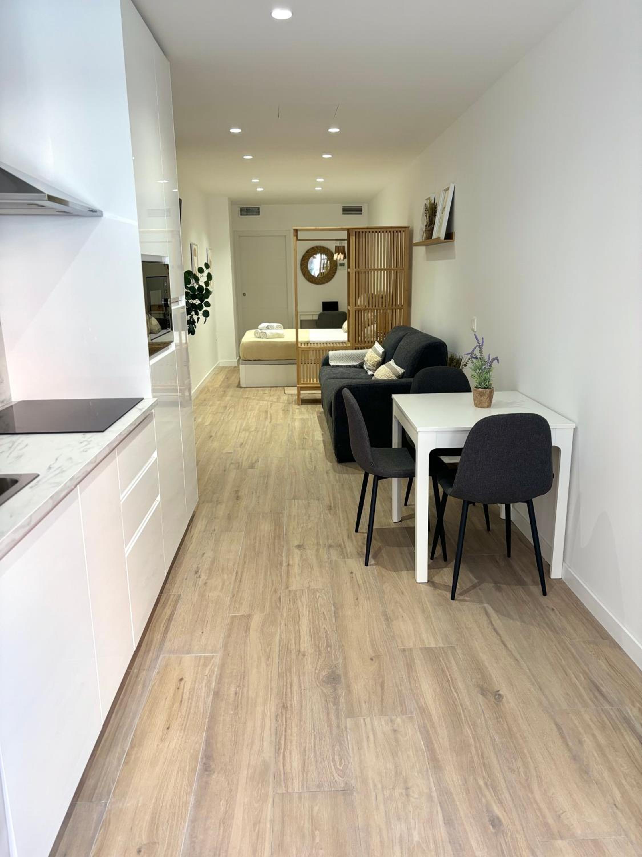Travel Habitat Marítim-Serrería Lofts