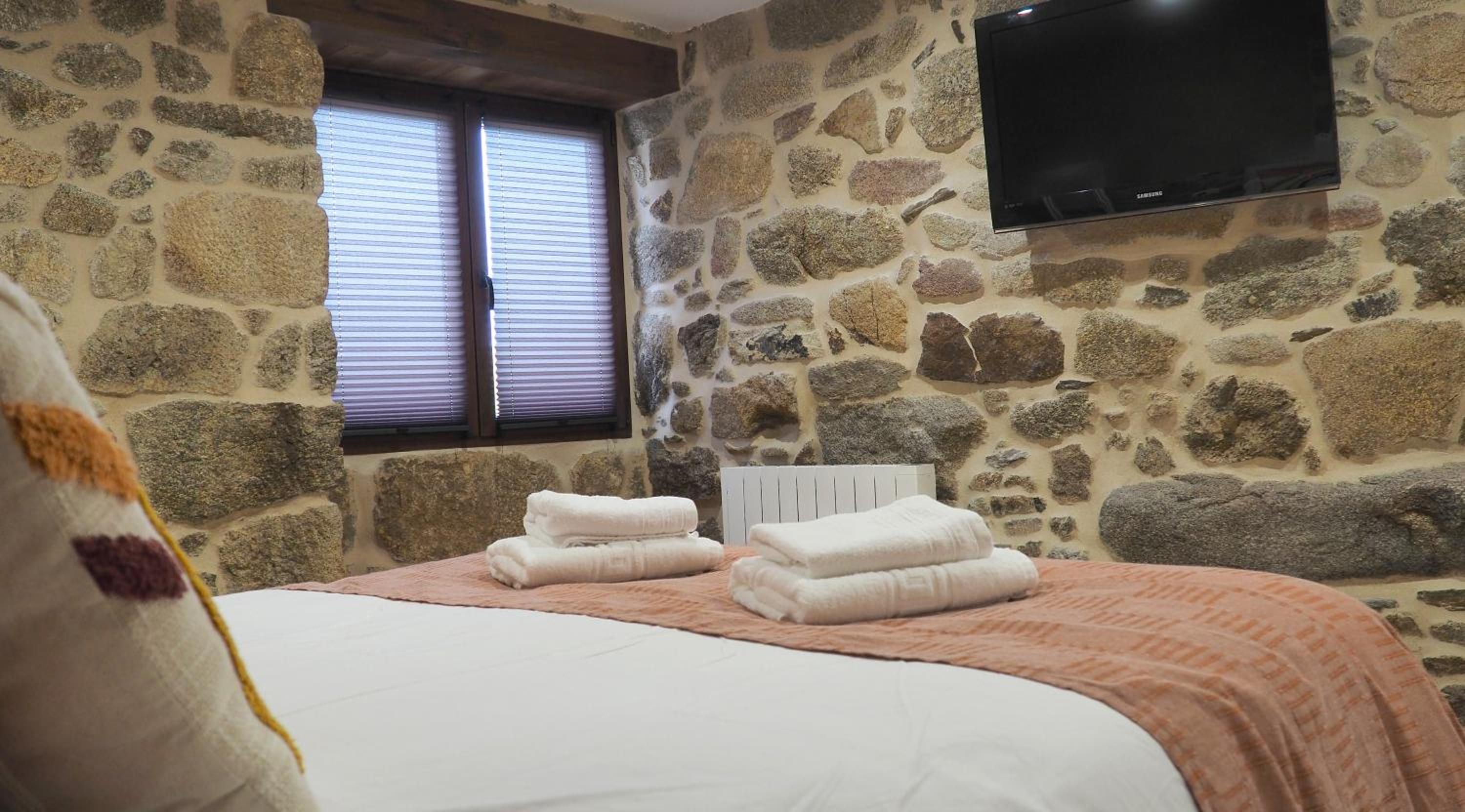 Apartamentos Muralla Sacra
