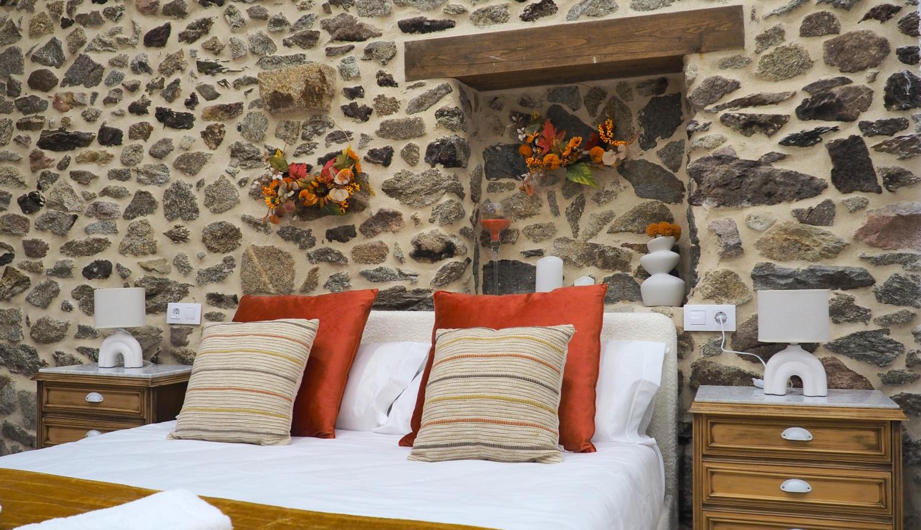 Apartamentos Muralla Sacra