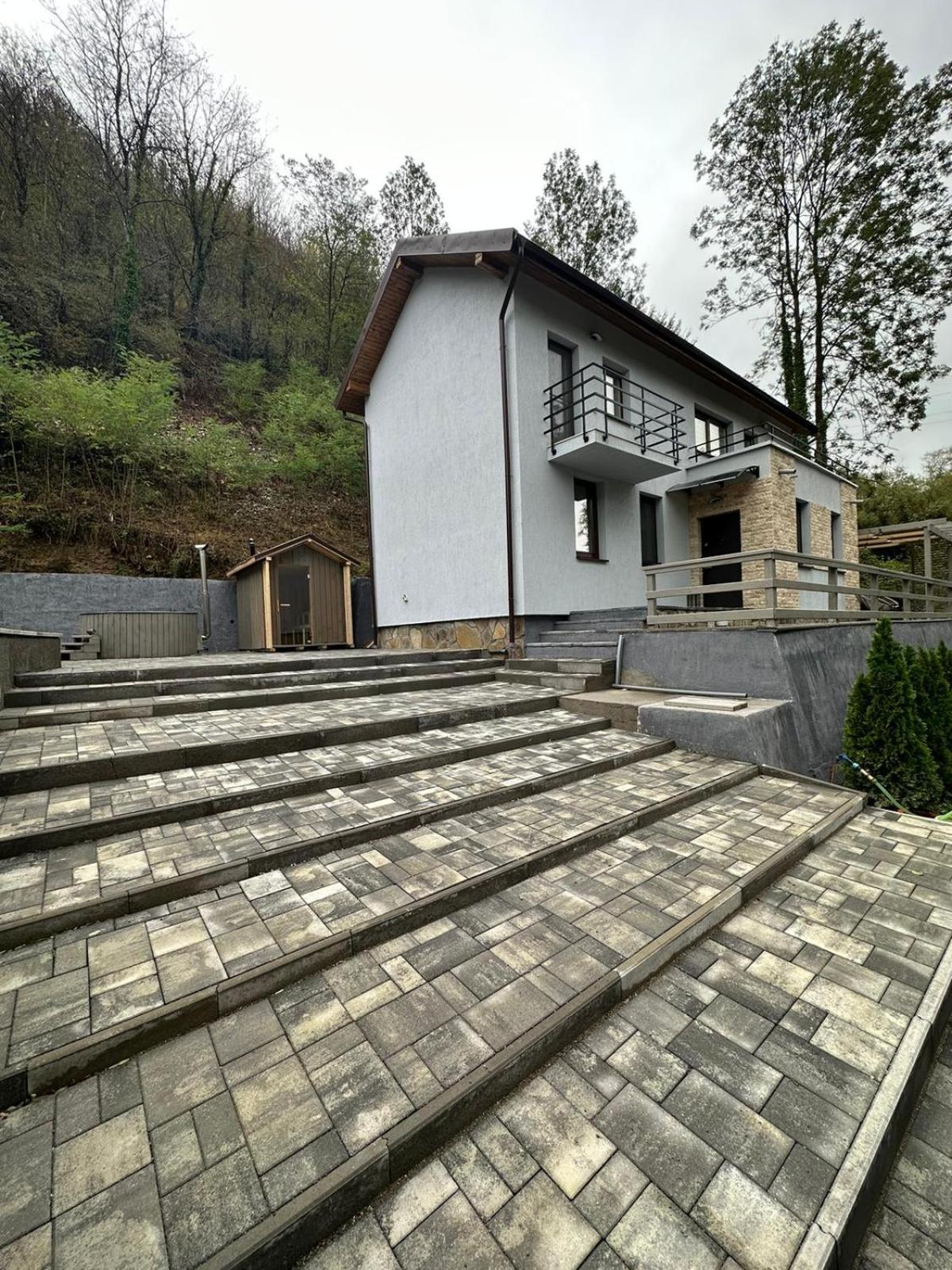 Twin Villa