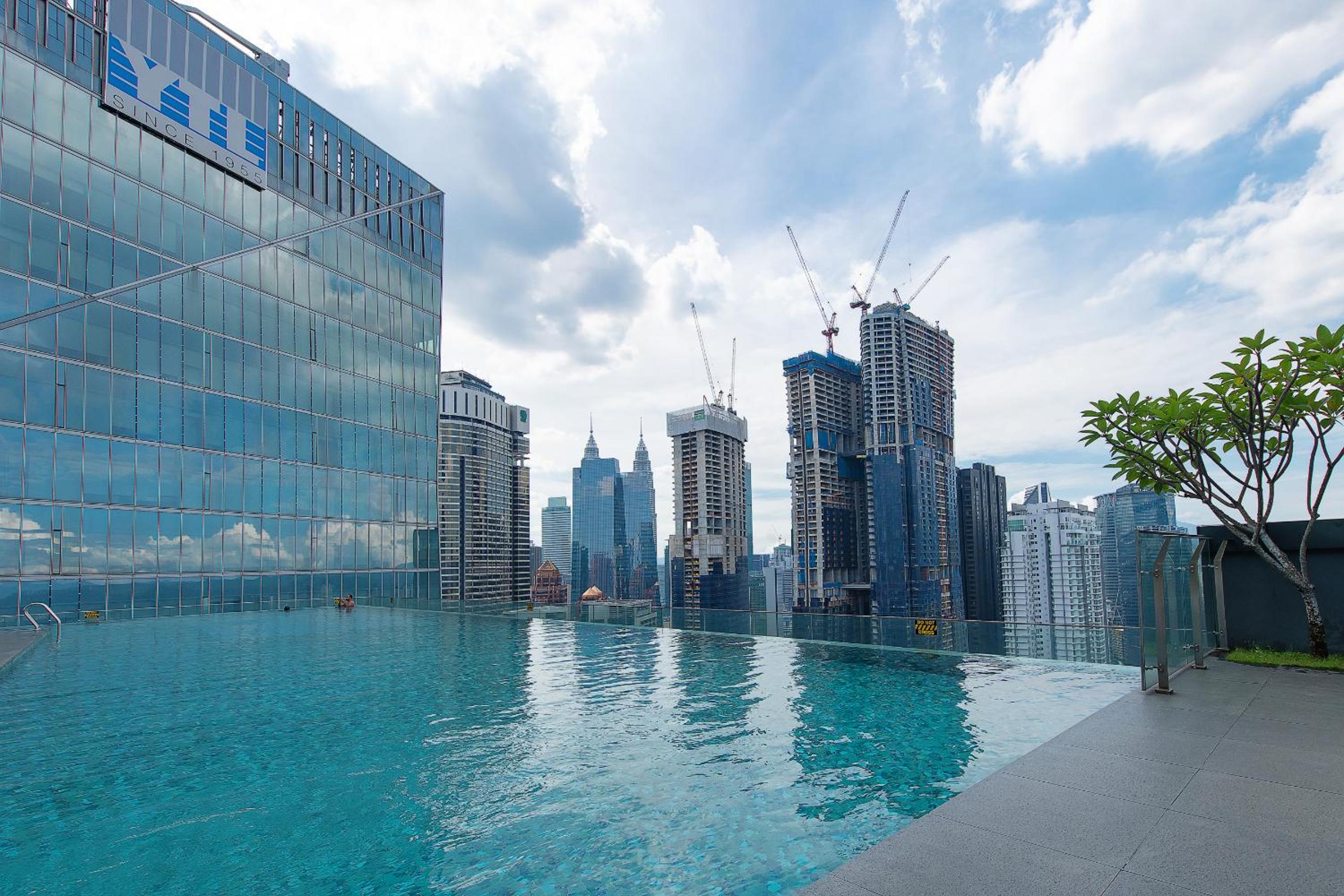 1-6pax Dorsett KL 3mins to Pavilion Infinity Pool