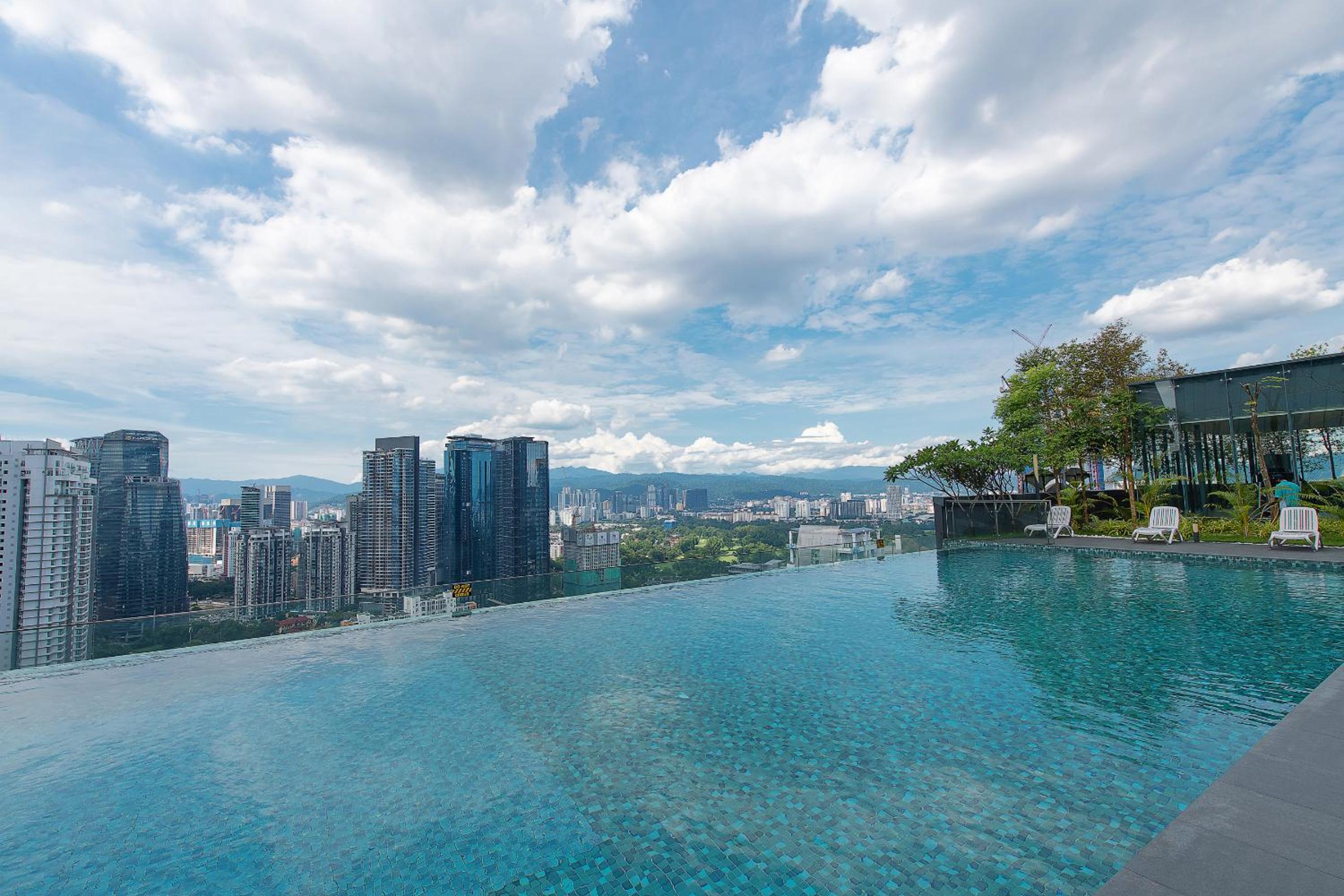 1-6pax Dorsett KL 3mins to Pavilion Infinity Pool