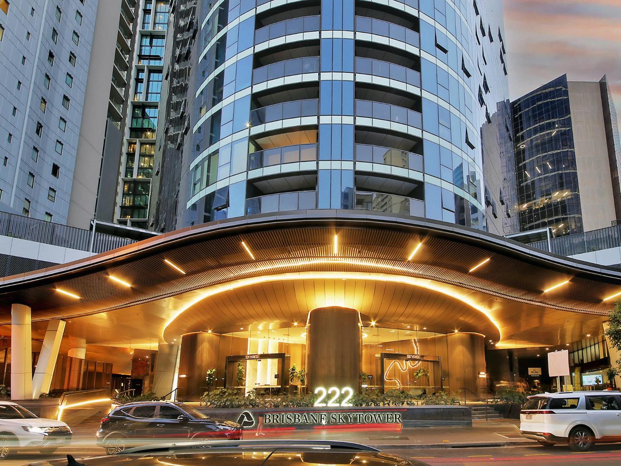 The Gatsby Escape Skytower Luxury Living at Level 71