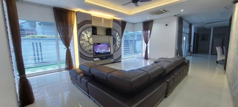 PJ Bungalow Homestay