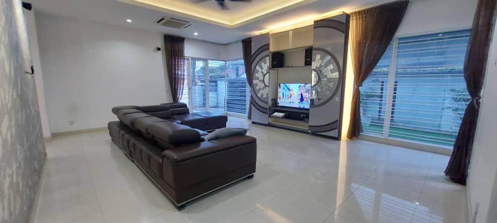 PJ Bungalow Homestay