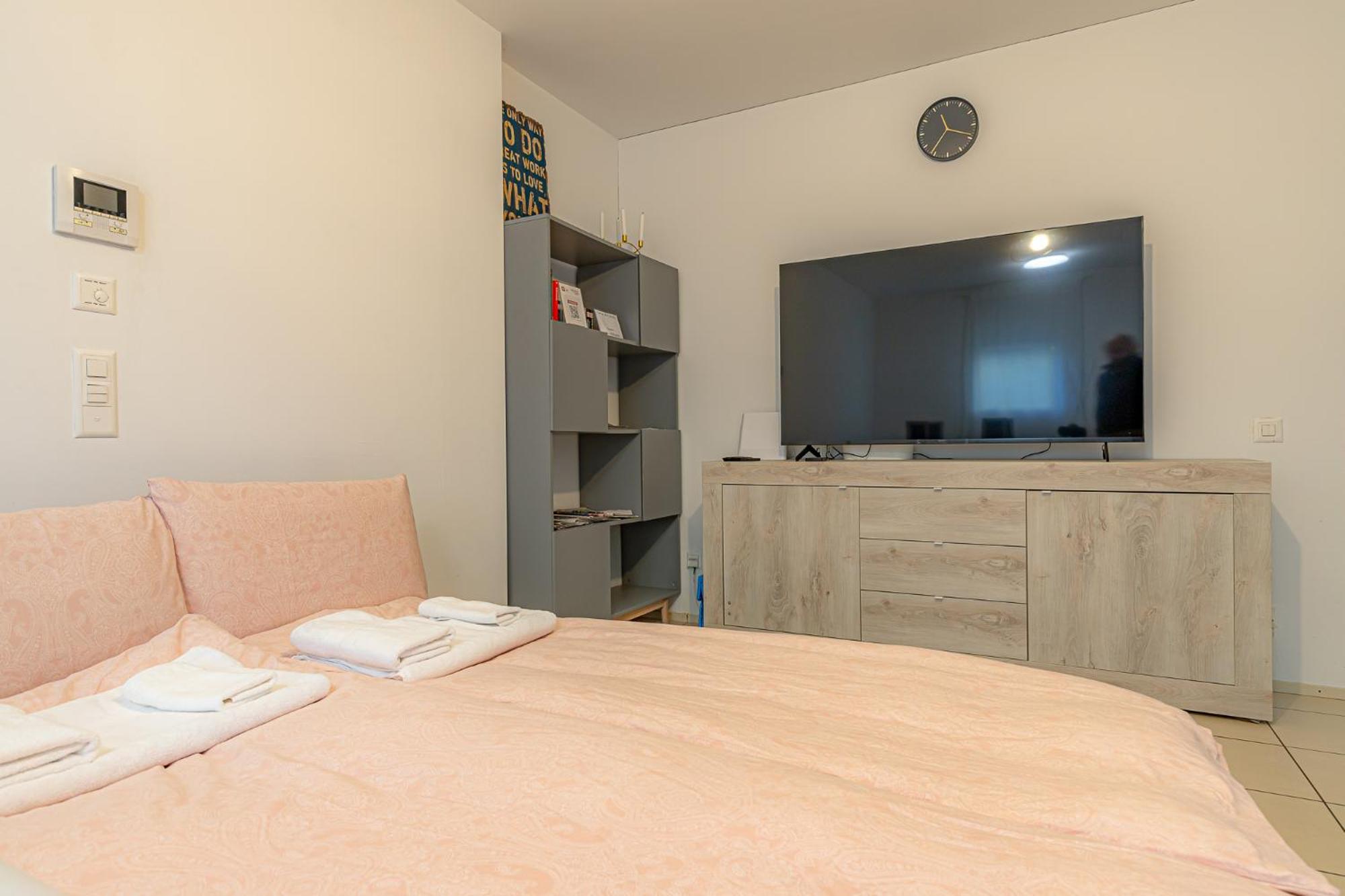 Lugano Station Apartment with FREE PARKING