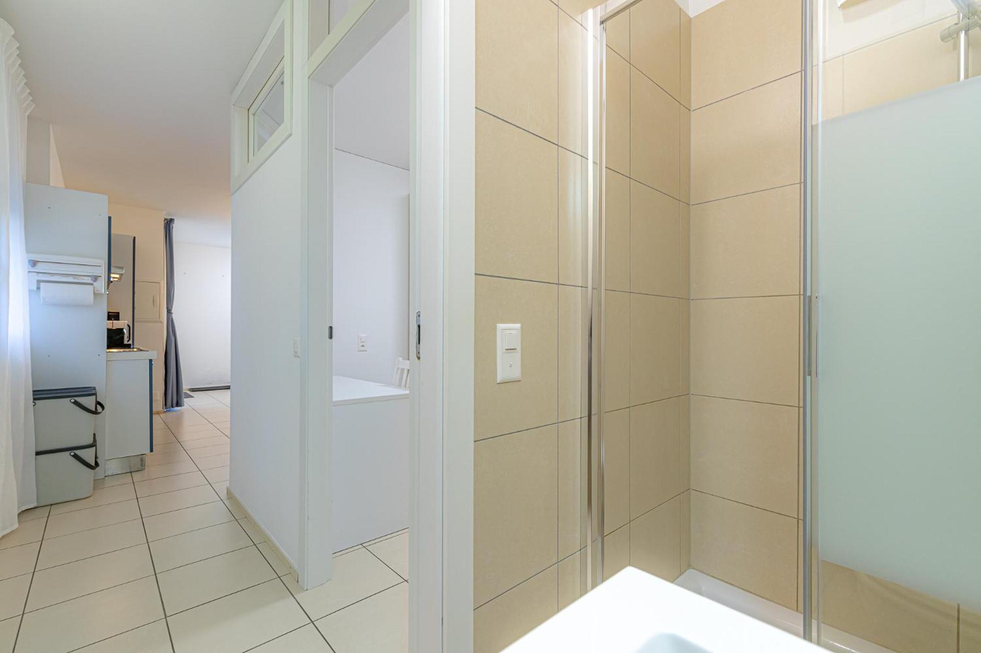 Lugano Station Apartment with FREE PARKING