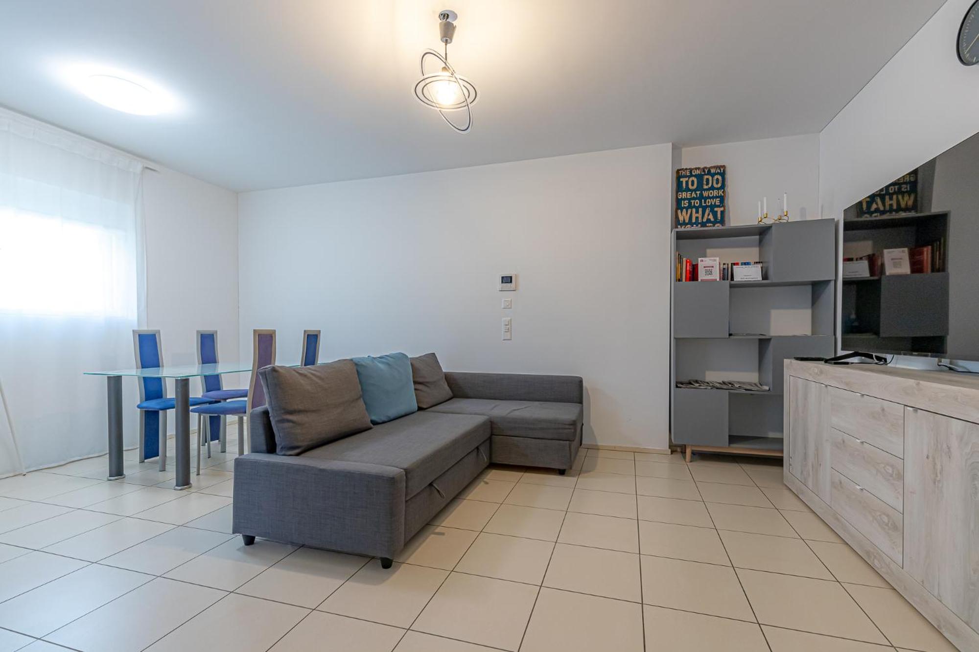 Lugano Station Apartment with FREE PARKING