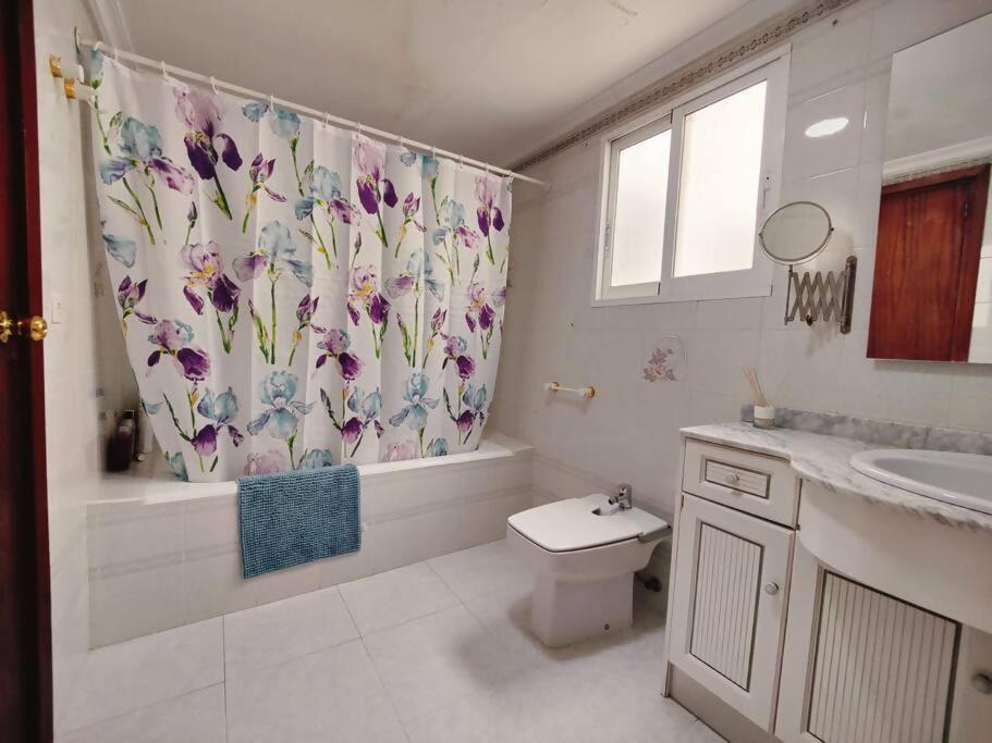 Denia Station by Edeal HOMES