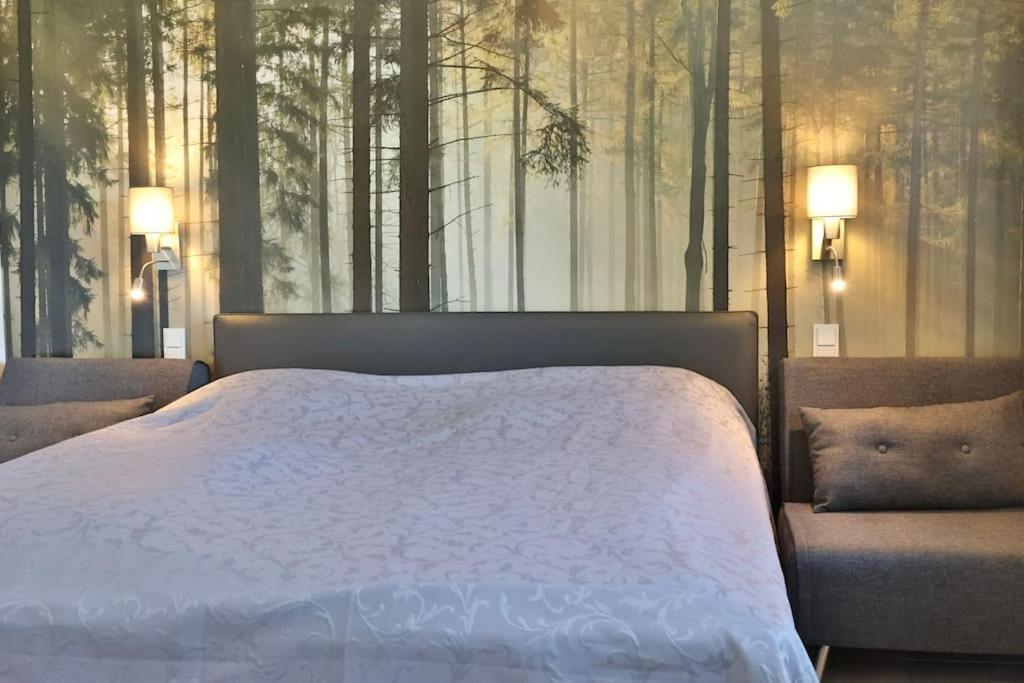 Modern flat direct to the lake, up to 8 persons