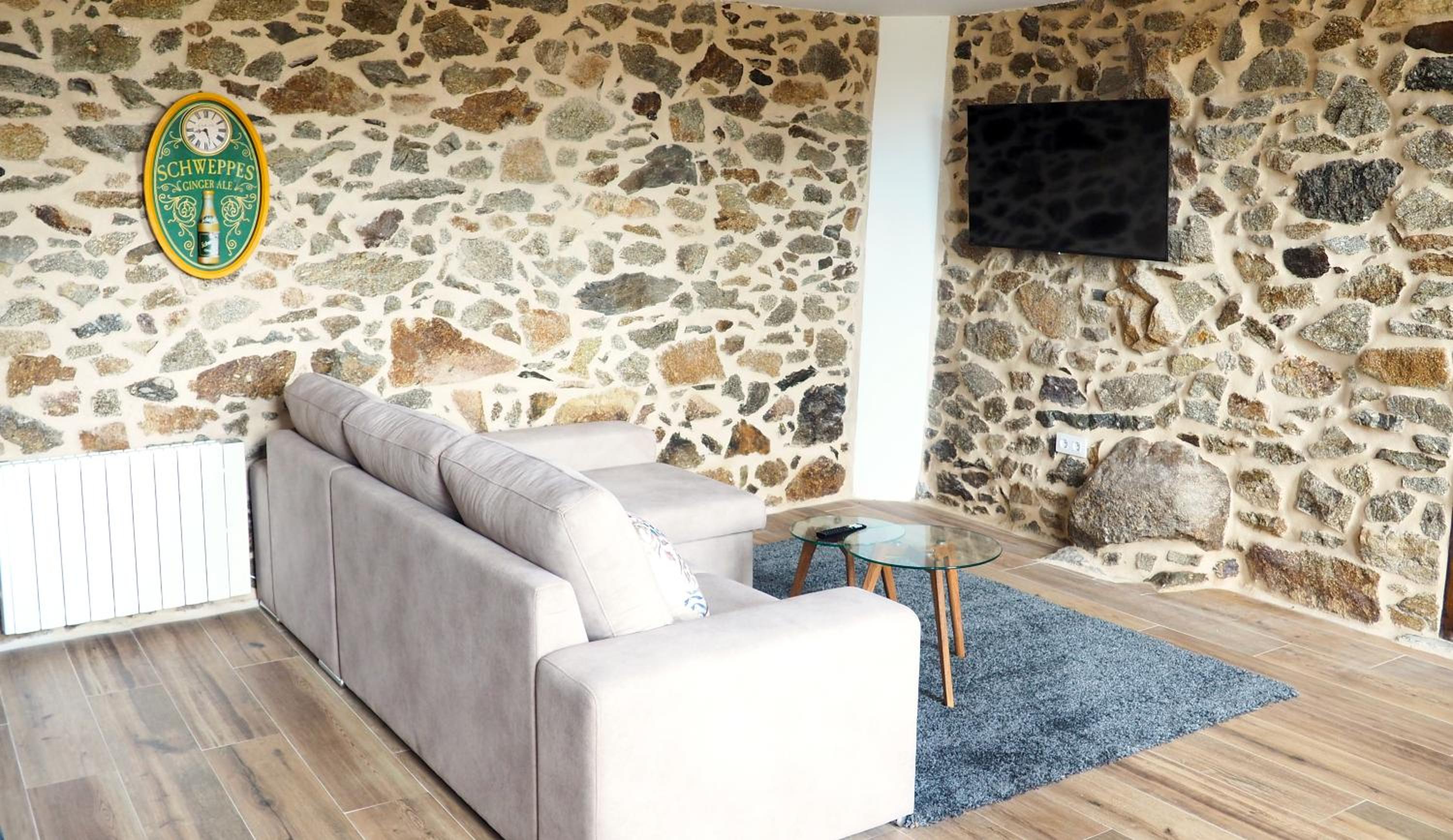 Apartamentos Muralla Sacra