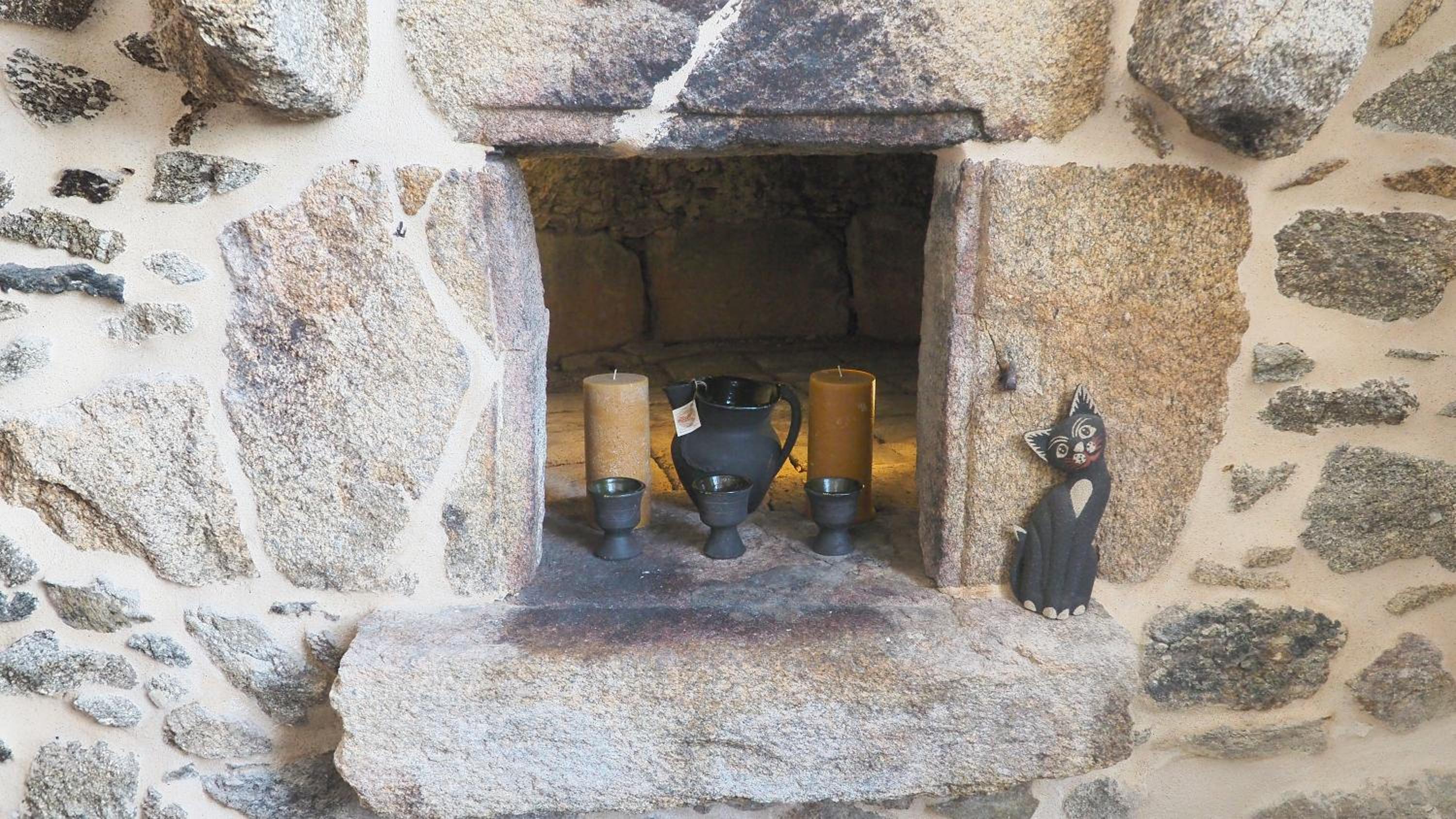 Apartamentos Muralla Sacra