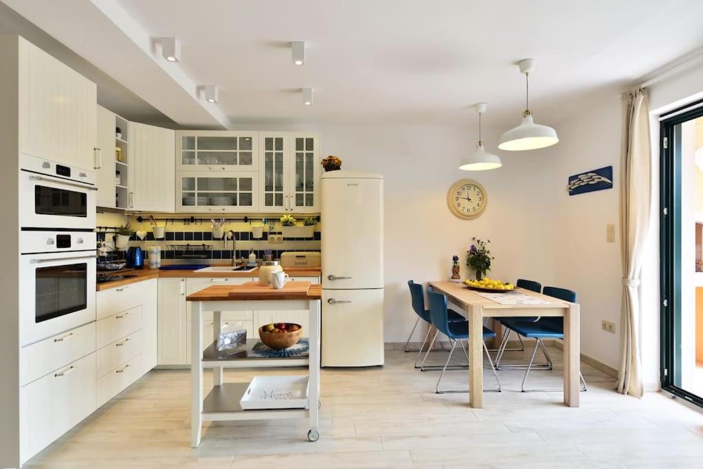 Stunning view appartment in Jelsa, Hvar