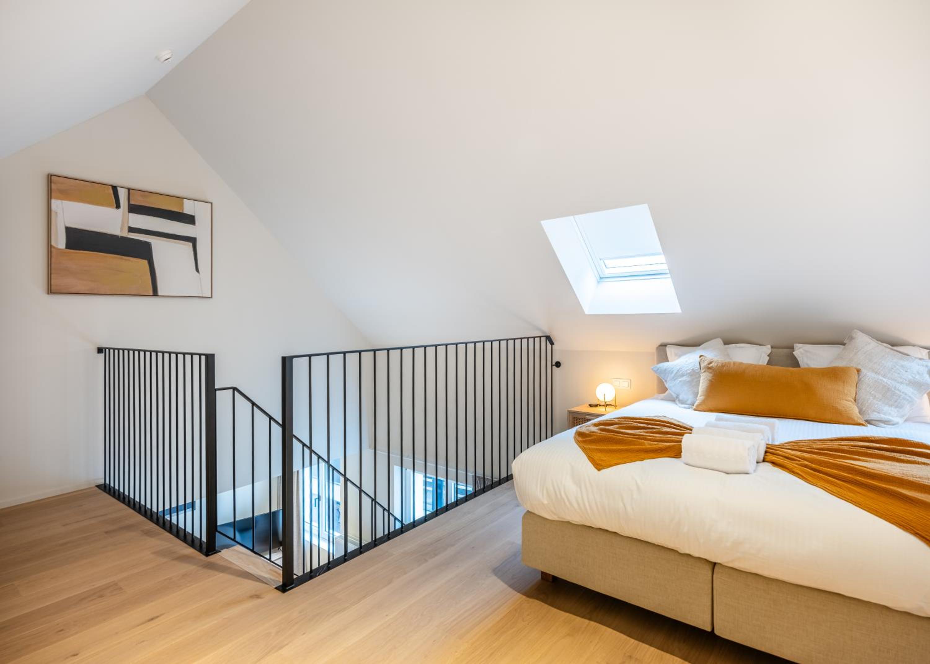 Huswell - Stylish Duplex Studio with Premium Materials in Ghent City Center
